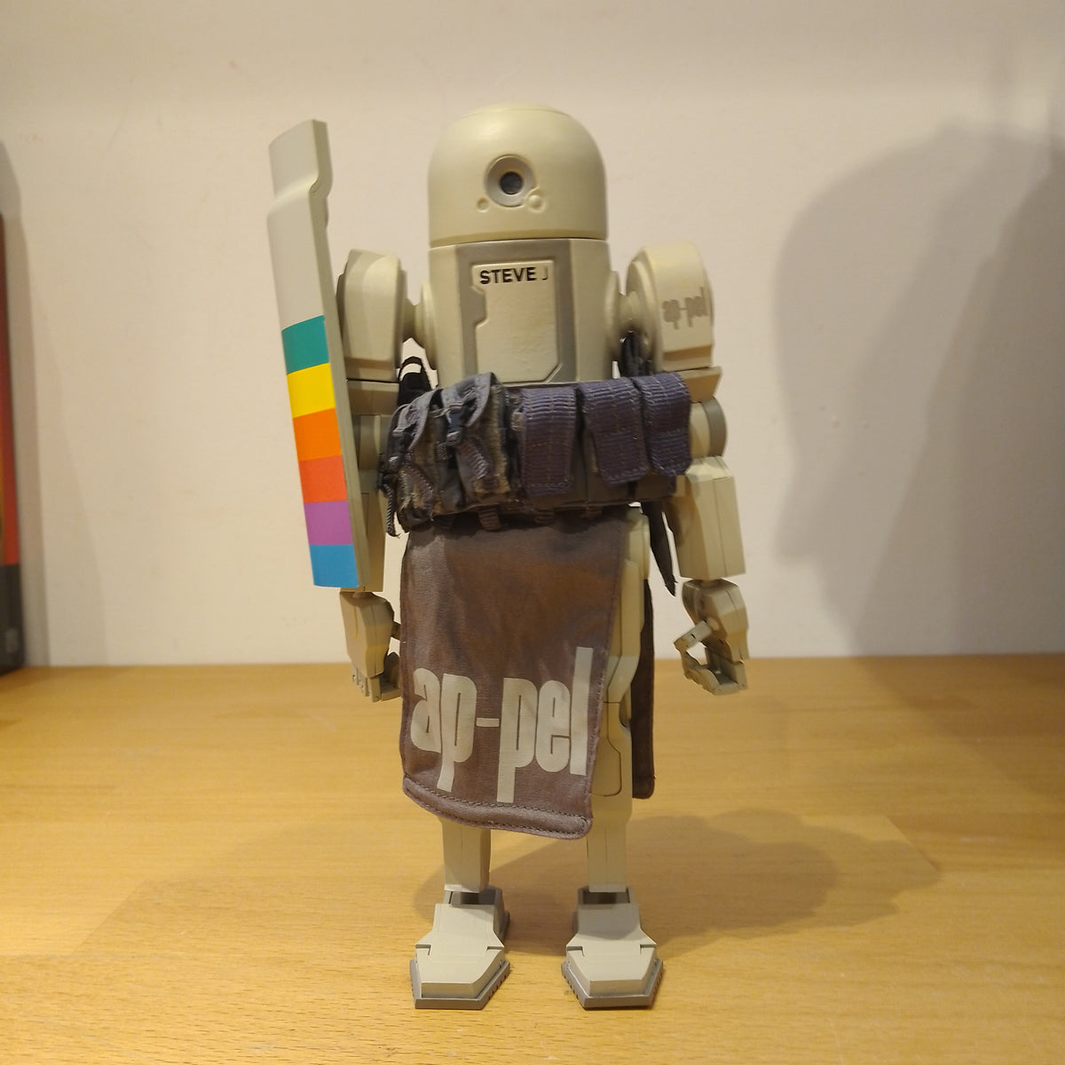 Caesar AP-Pel Steve J Art Figure by threeA