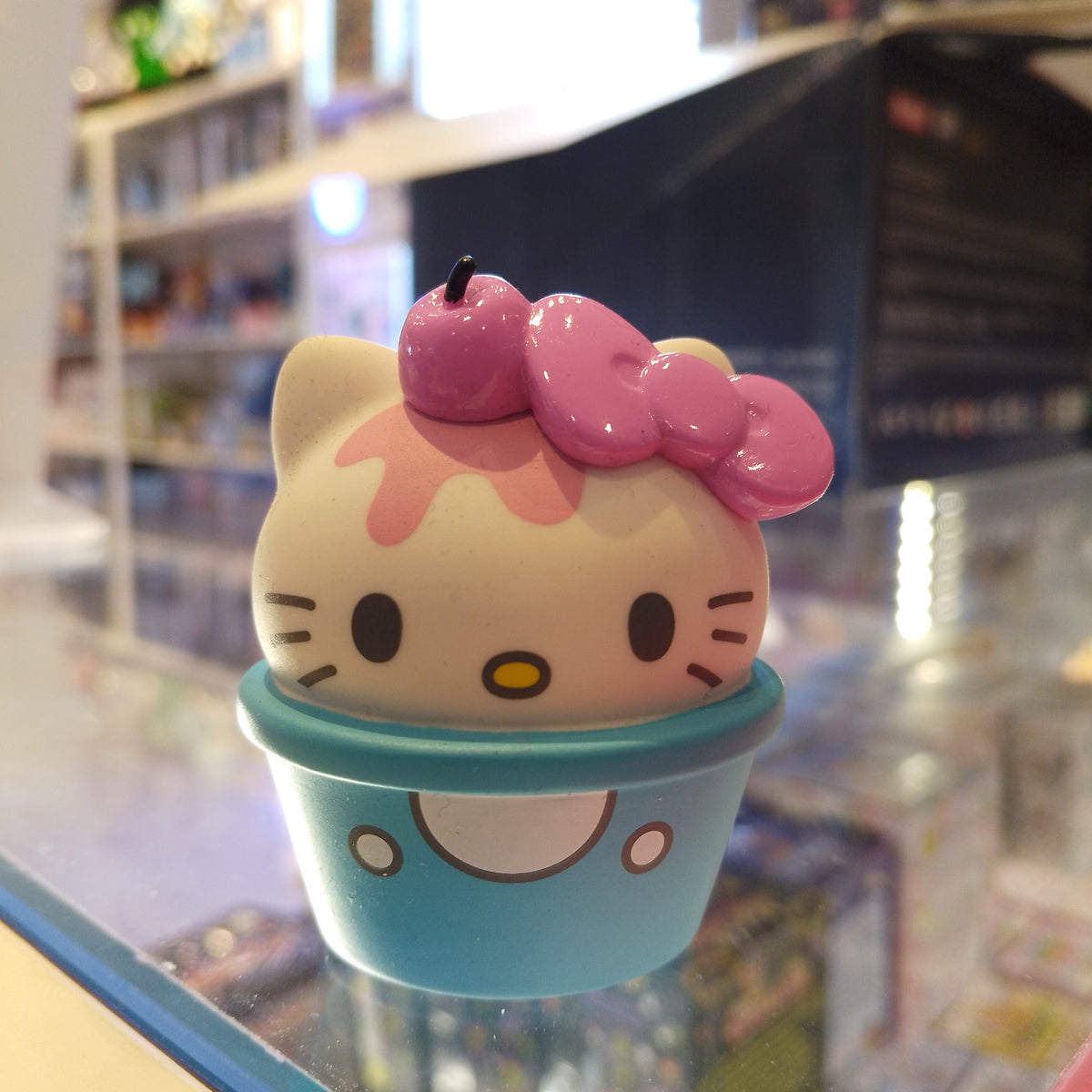 Hello Kitty Ice Cream - Hello Sanrio Vinyl Mini Series by Kidrobot