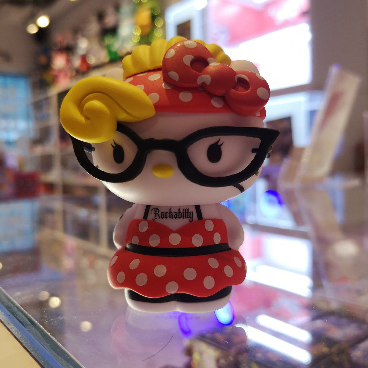 Rockabilly - Hello Kitty Time To Shine Series by Kidrobot x Sanrio