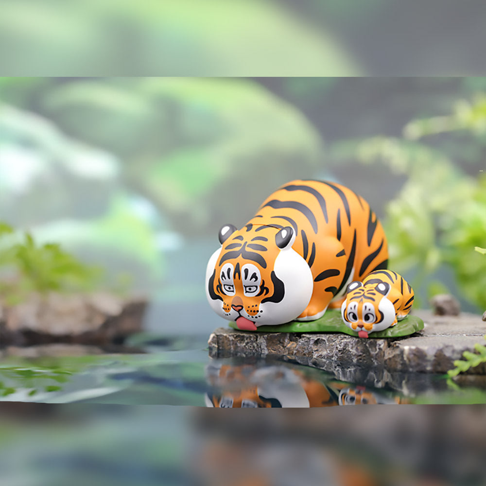 Drinking - Panghu &amp; Baby Series 1 by 52Toys