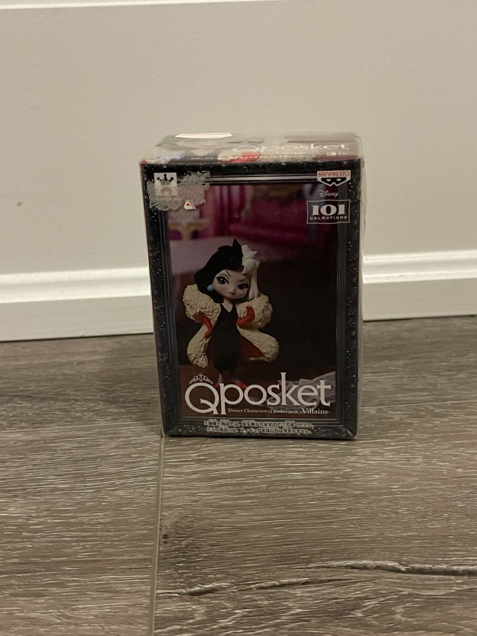 Cruella De Vil Mini Figure - Banpresto Disney Villians Qposket - 1