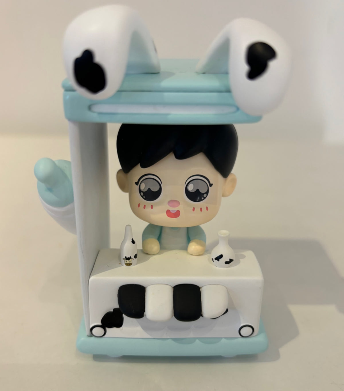 Milk Cart - HeyDolls Amusement by Crayon - 1