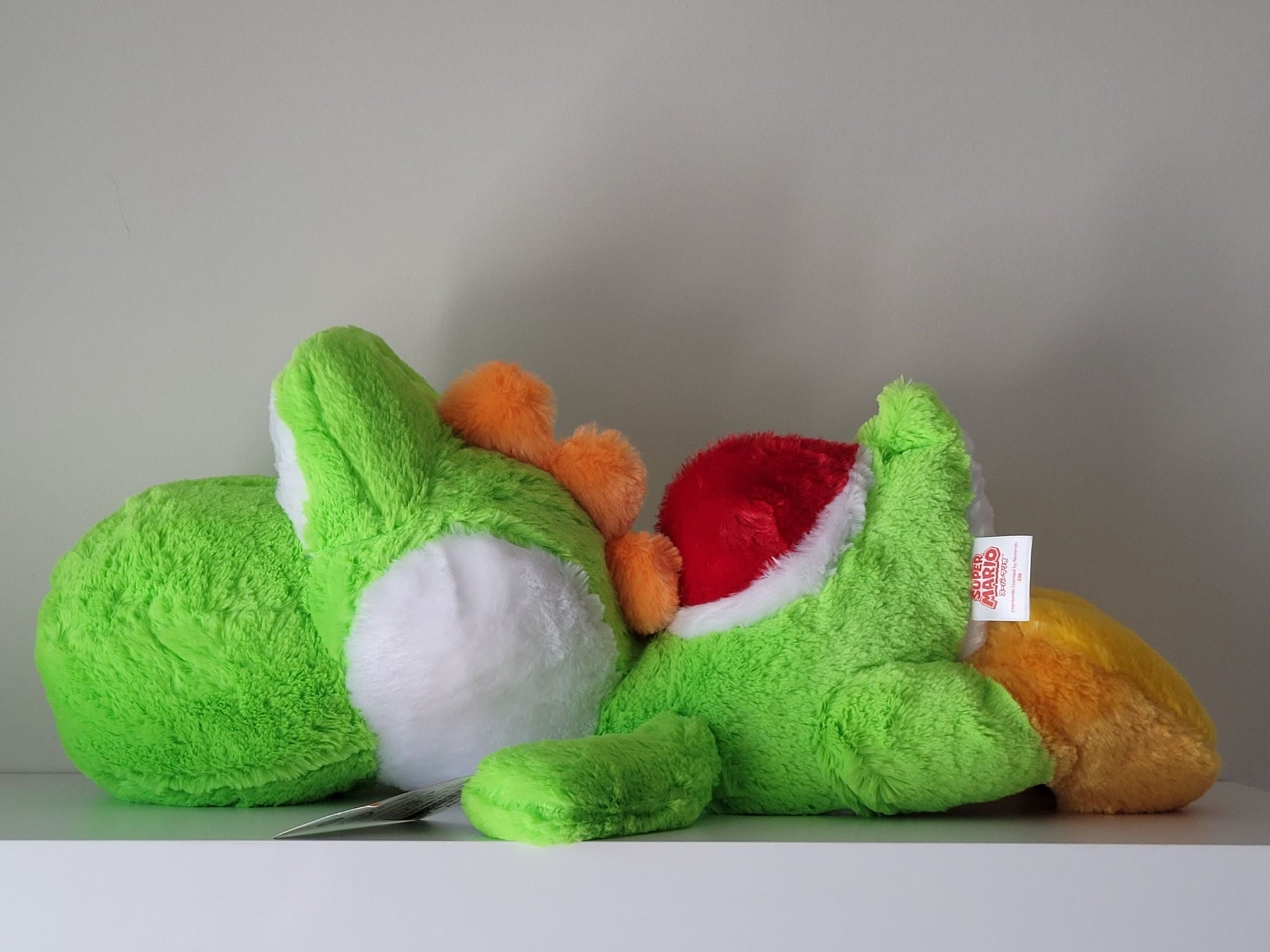 Super Mario - Cuddly Yoshi Extra Large 45cm Plushie - 5