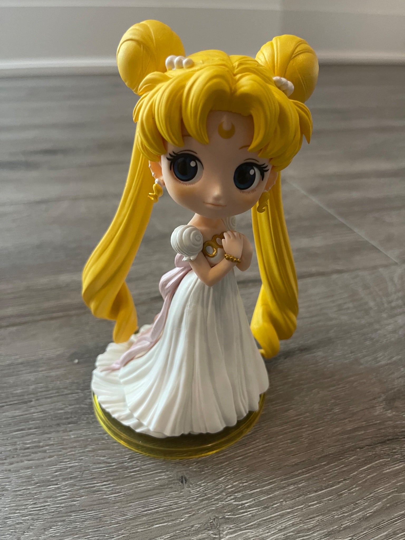 Princess Serenity - Sailor Moon 20th Anniversary Q Posket (First Release) Figure - 1