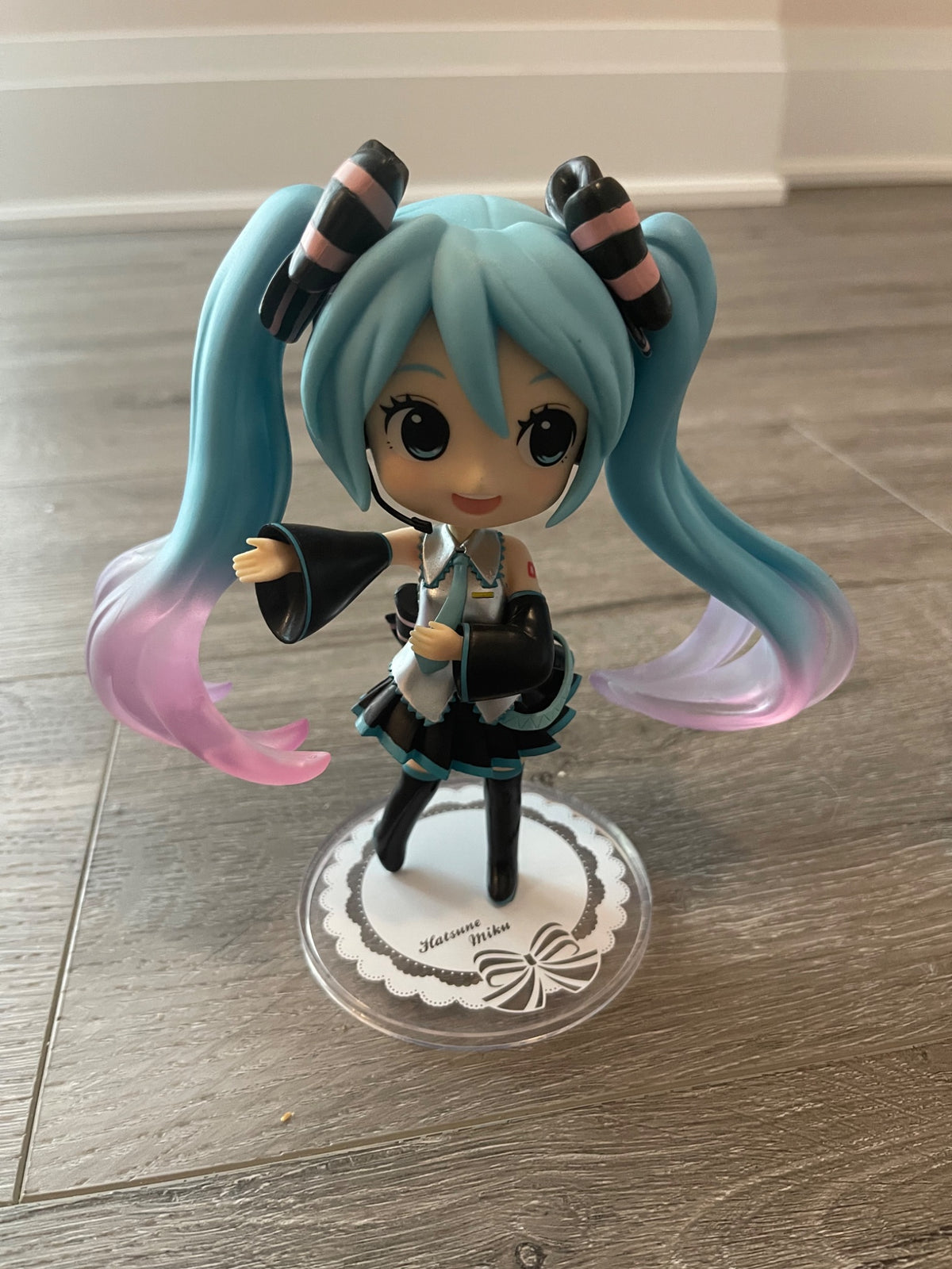 Crystal Doll Figure - Hatsune Miku - 1