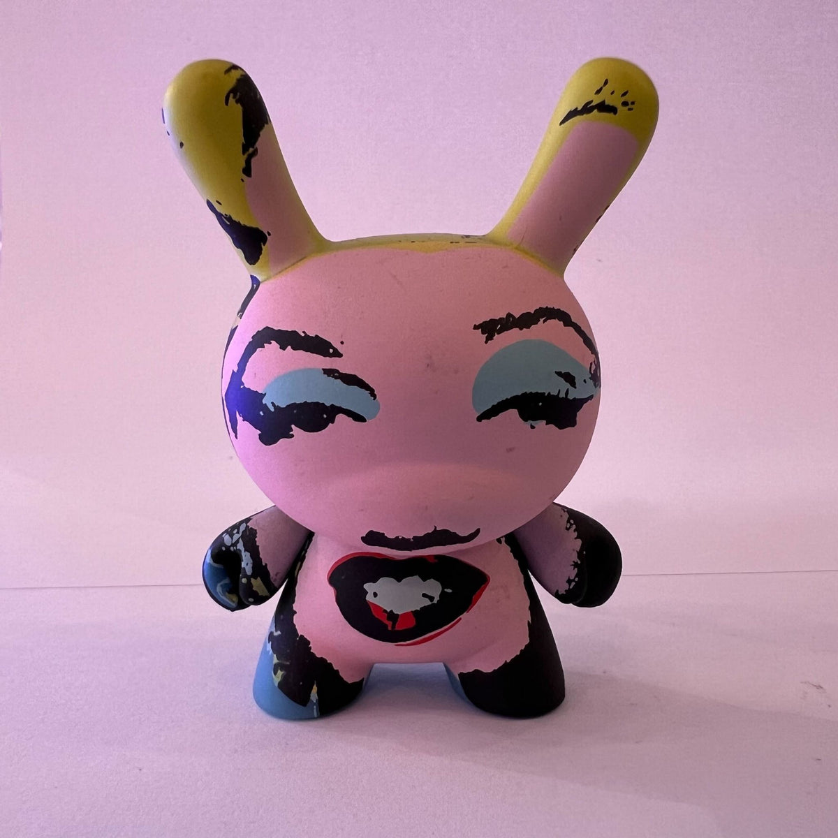 Pink Marilyn (2/20) - Warhol Dunny Mini Series - Andy Warhol x Kidrobot - 1