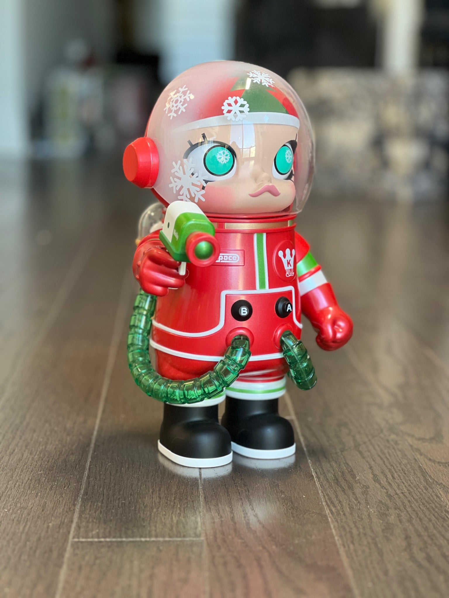 Pop Mart MEGA Space Molly Christmas 400% - 1