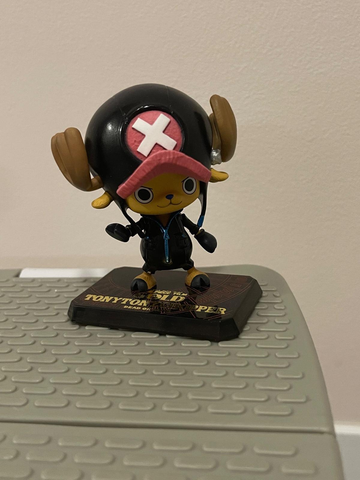 Figuarts Zero Tony Tony Chopper Film Gold ver. from Bandai : - 1