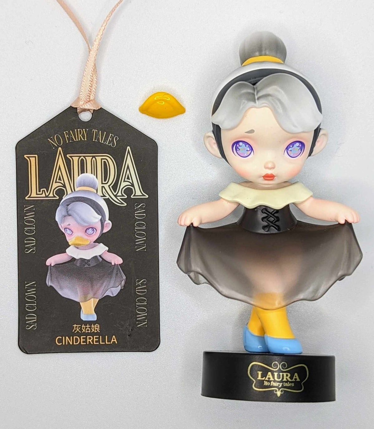 Cinderella - Laura No Fairy Tales - Toy City - 1