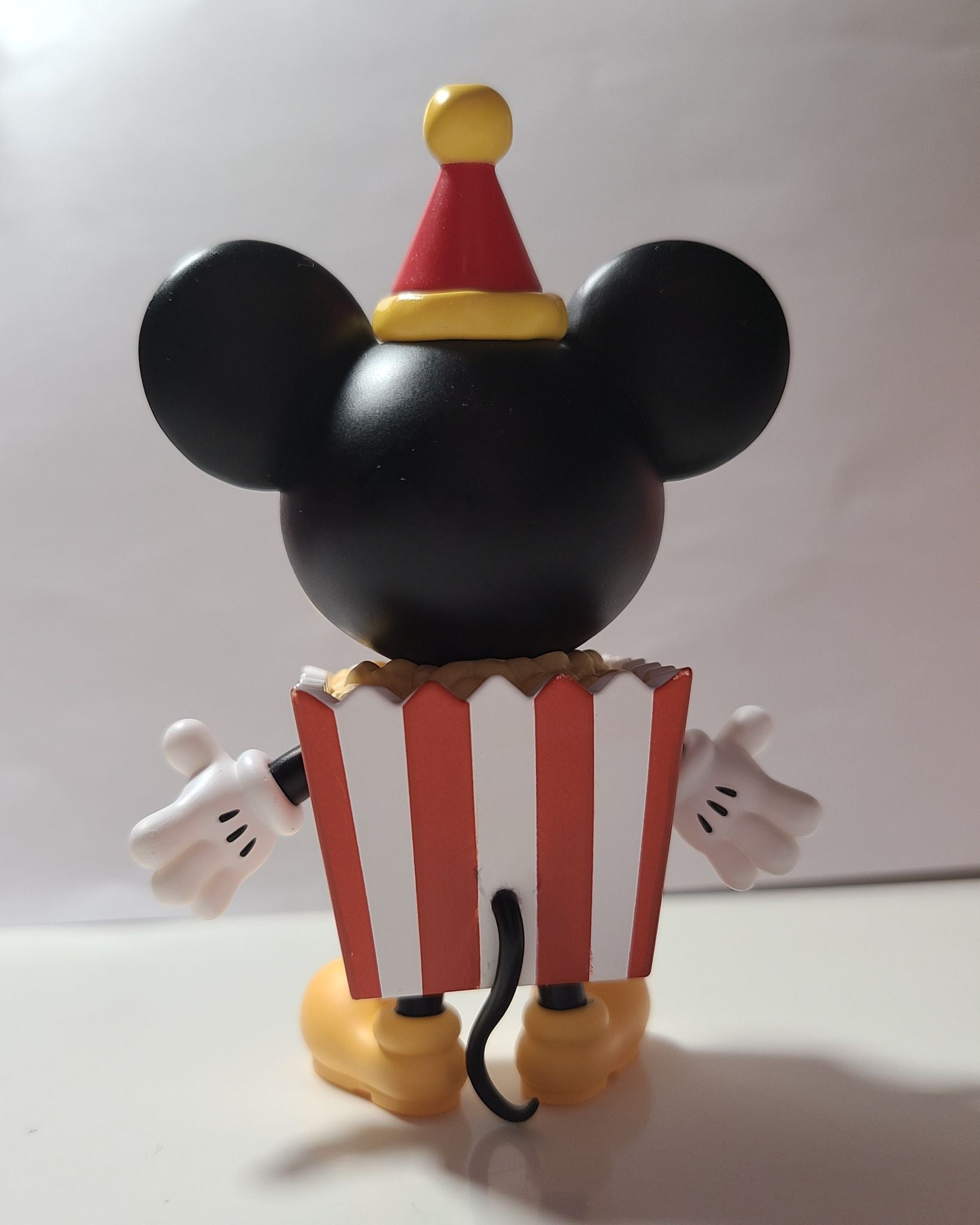 Popcorn Mickey - Mickey Ever-Curious - by POPMART  - 2