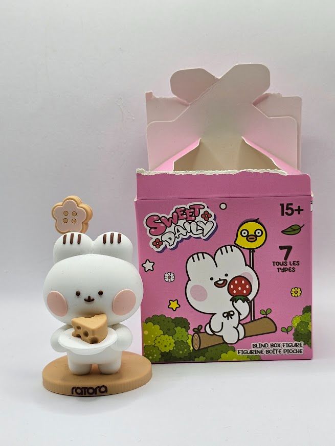 Cheese Cake Bunny -Sweet Daily Blind Box Figure - Miniso - 1