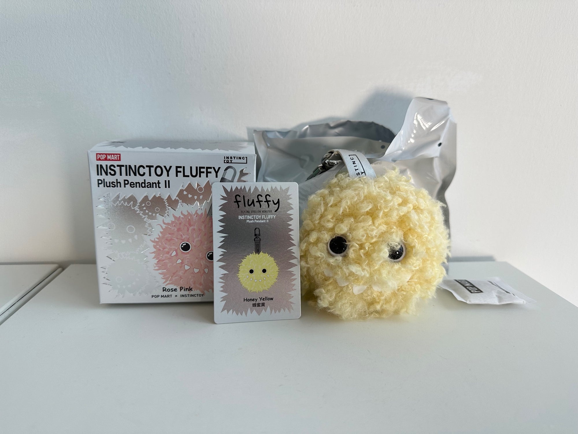 Honey Yellow - INSTINCTOY FLUFFY Plush Pendant II by POP MART  - 1