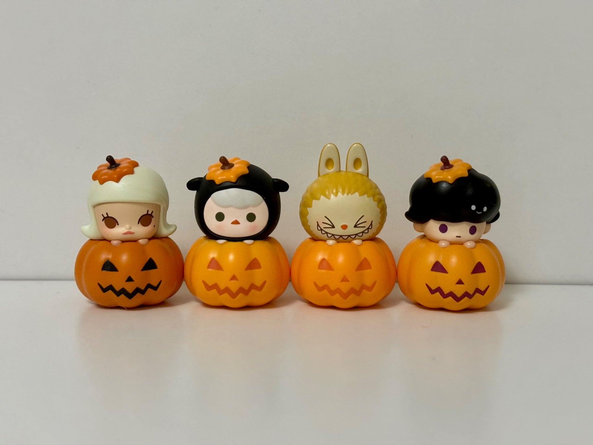 Popmart Halloween Pumpkin Beans - Set of 4 - 1