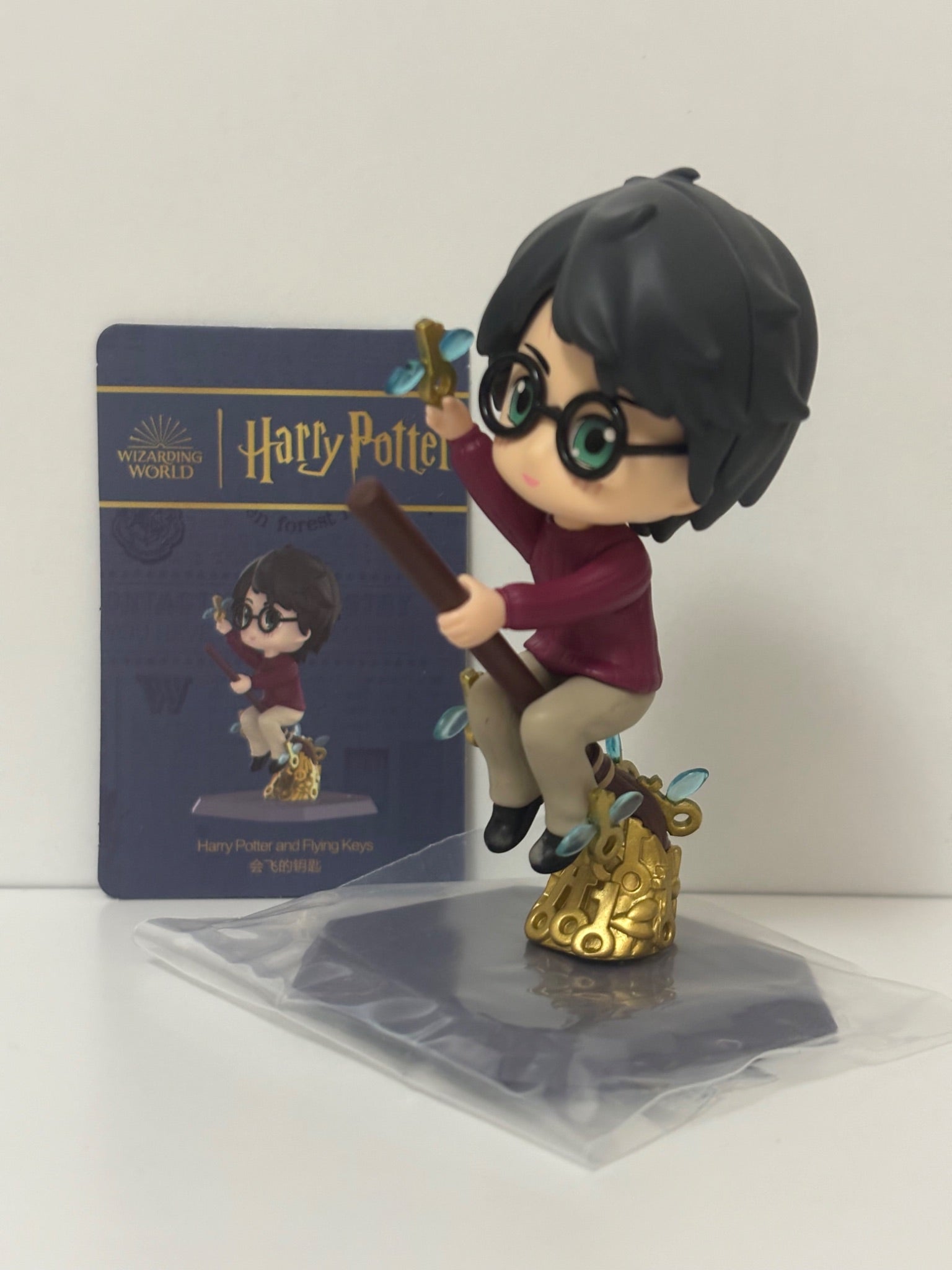 Popmart Harry Potter Wizarding World - Harry Potter and Flying Keys - 1