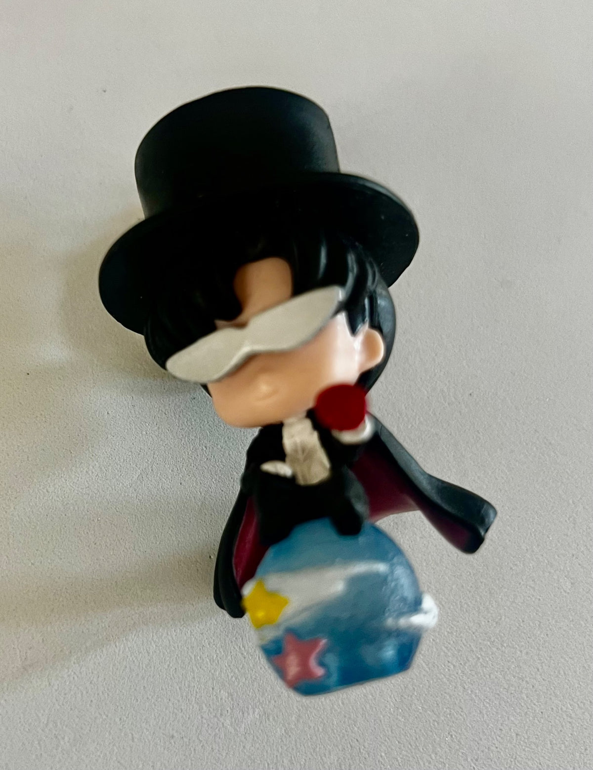 Tuxedo Mask - Sailor Moon Keychain - Bandai  - 1