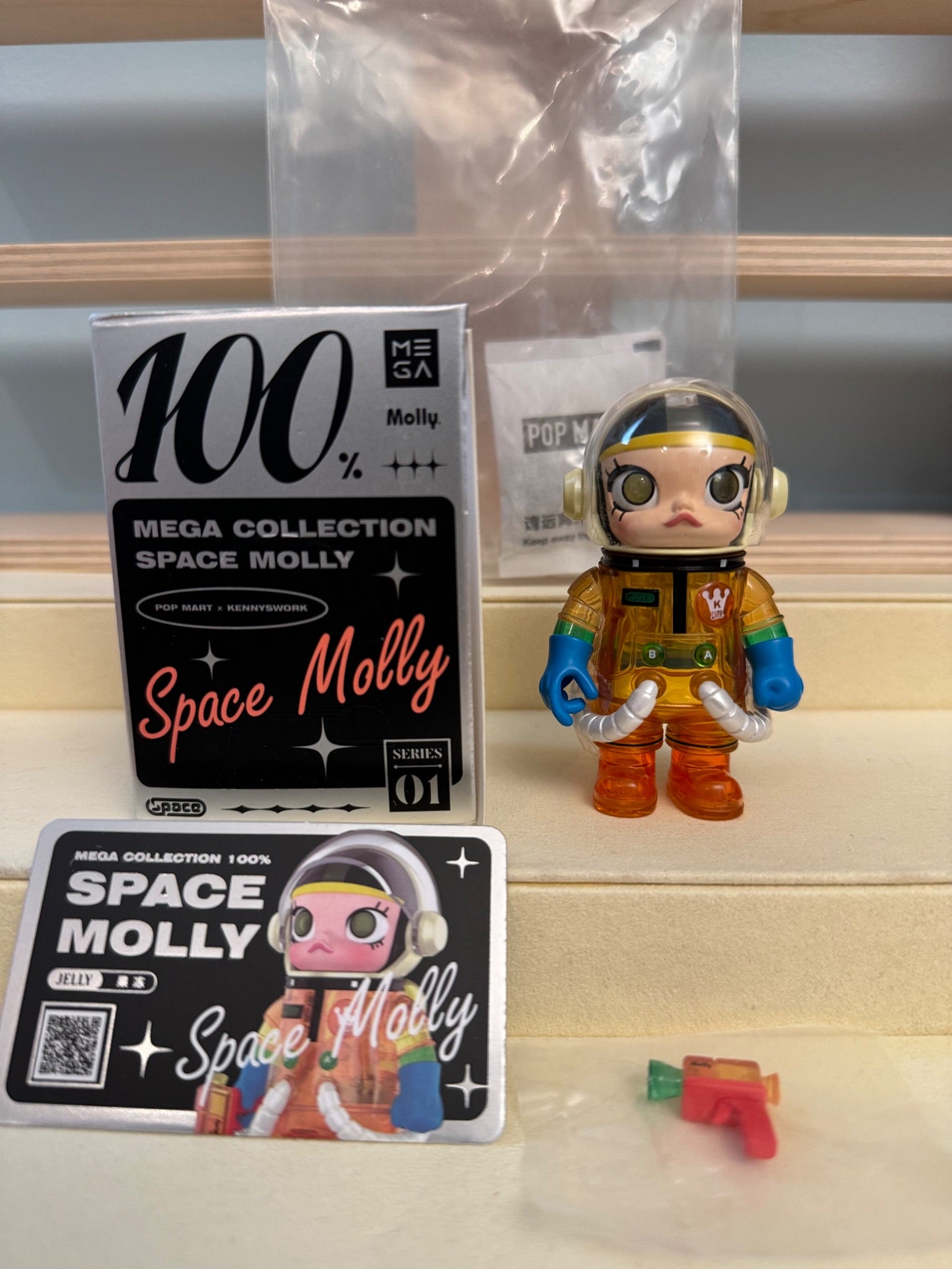 Pop Mart Space Molly 100% Series 01 - Jelly - 1