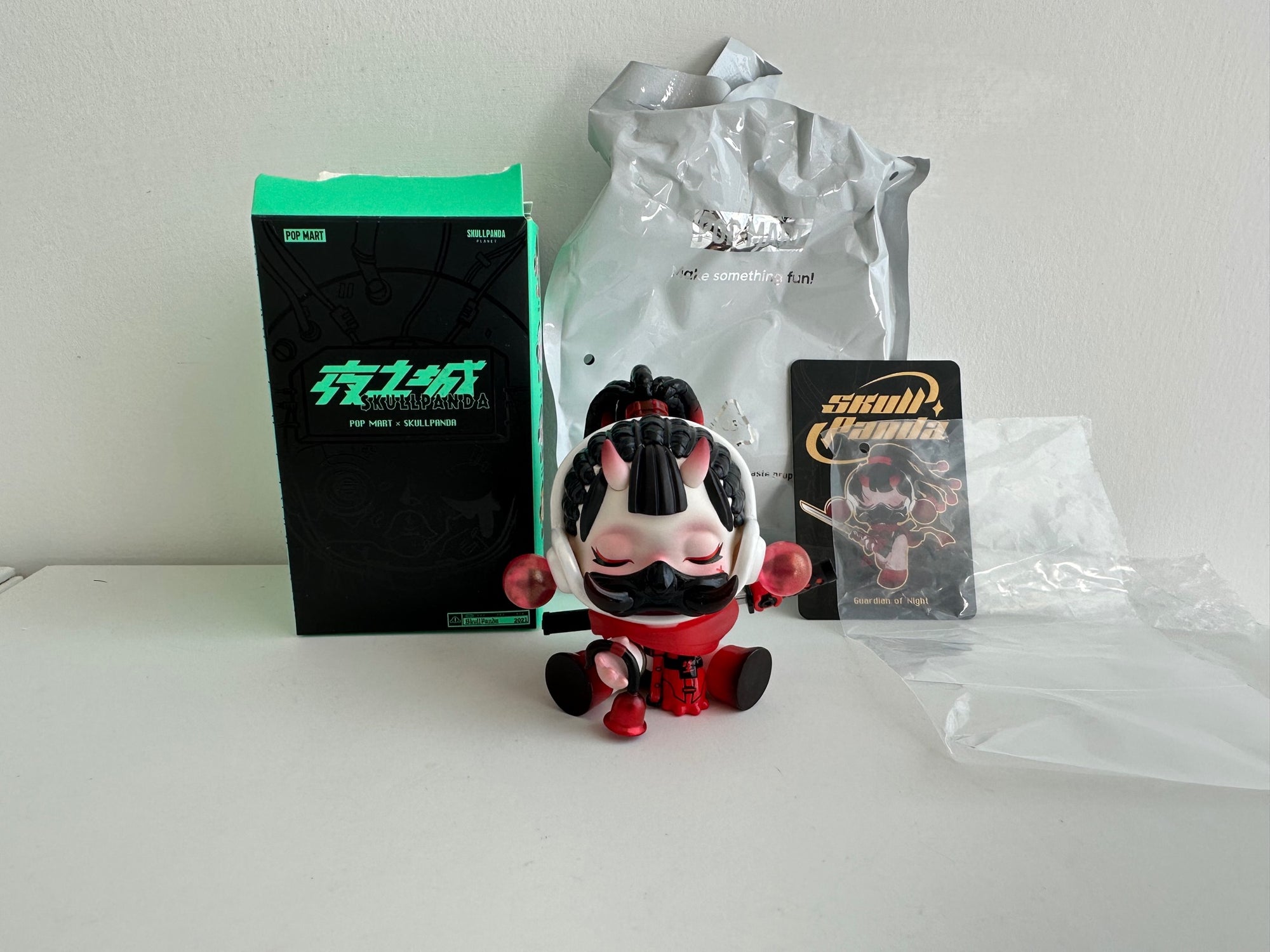 Guardian of Night (Chaser/ Secret) - City of Night Blind Box Series SkullPanda by POP MART - 1