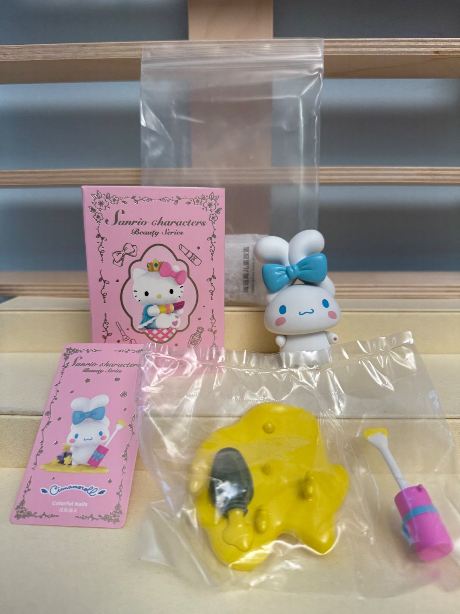 Pop Mart Sanrio Characters Beauty Series - Cinnamoroll Colourful Nails - 1