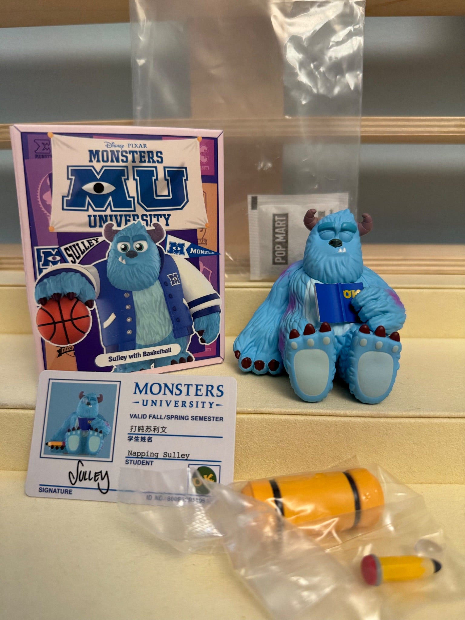 Pop Mart Disney Pixar Monsters University - Napping Sulley - 1