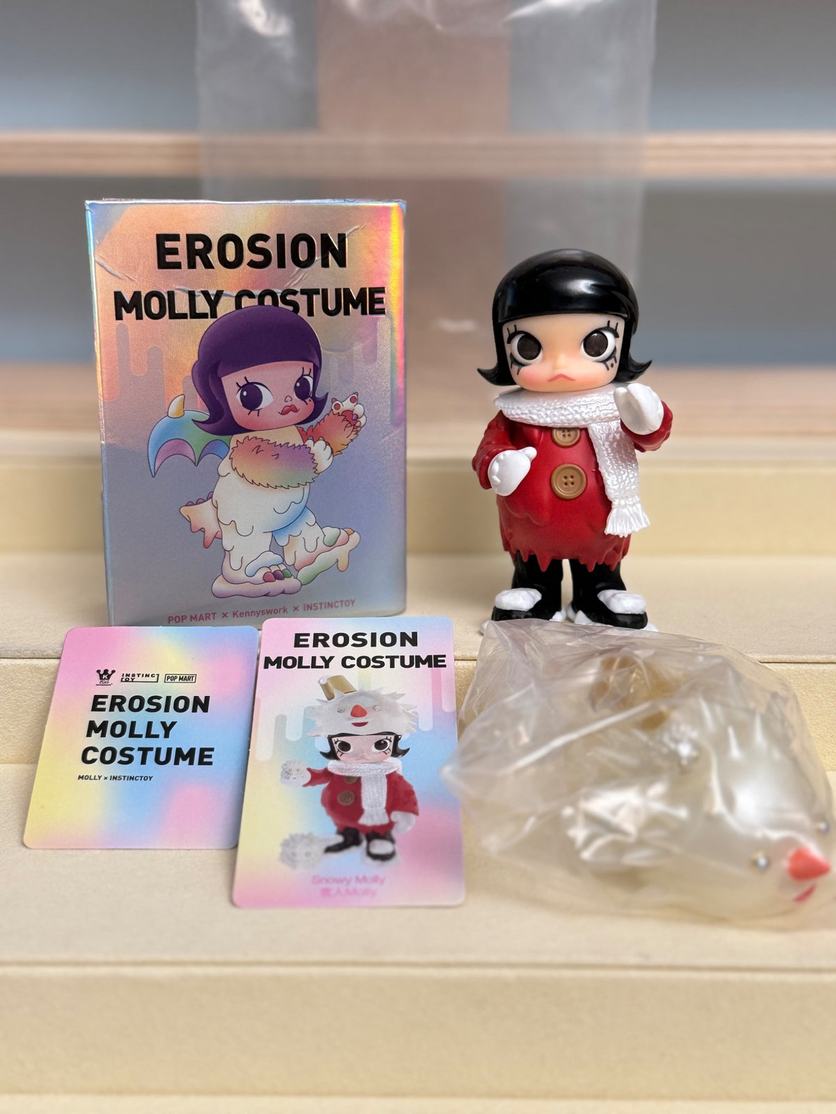 Snowy Molly - Pop Mart Erosion Molly Costume  - 1