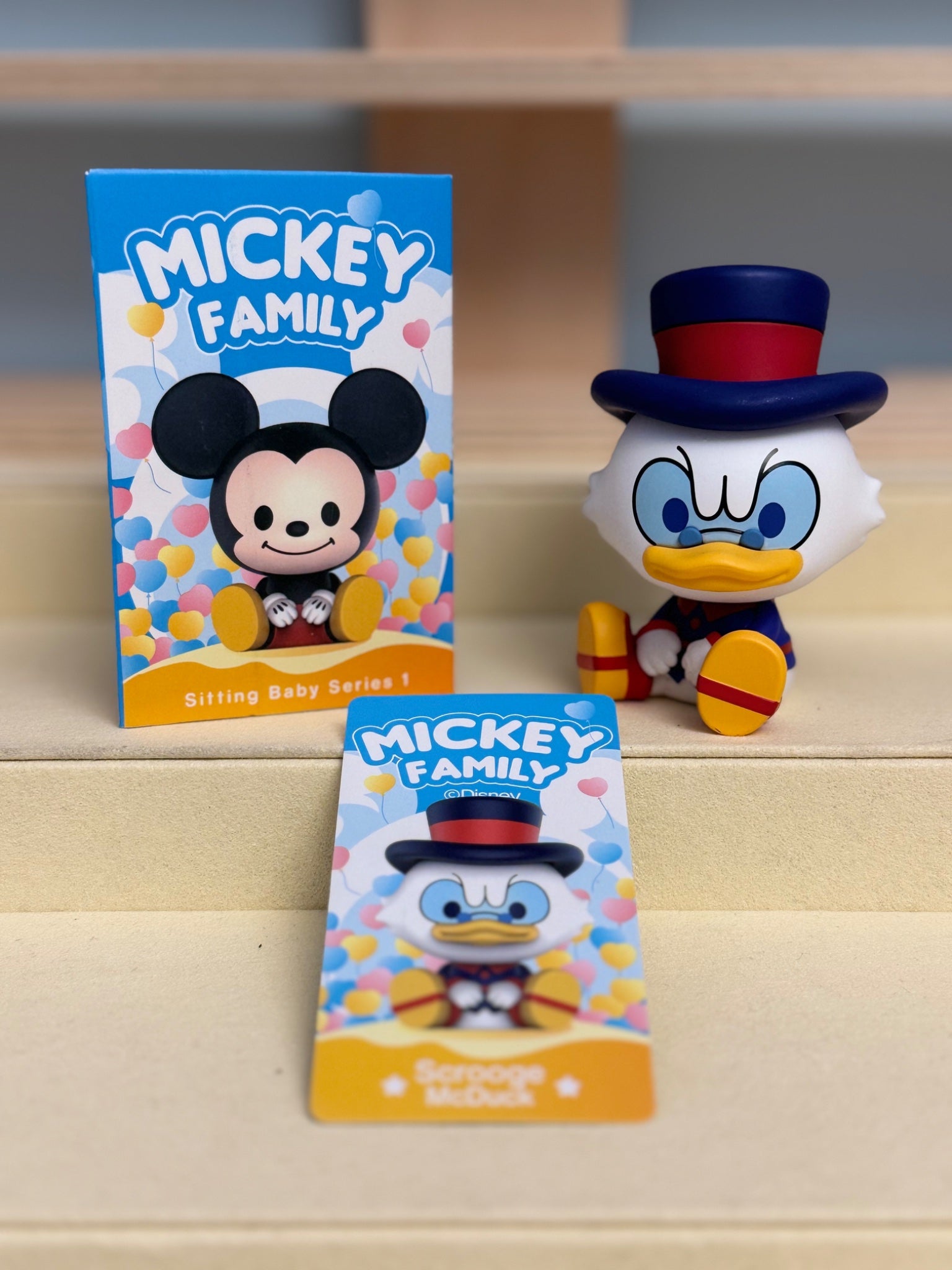 Scrooge McDuck - Mickey Family Sitting Baby Series 1 - Pop Mart Disney - 1