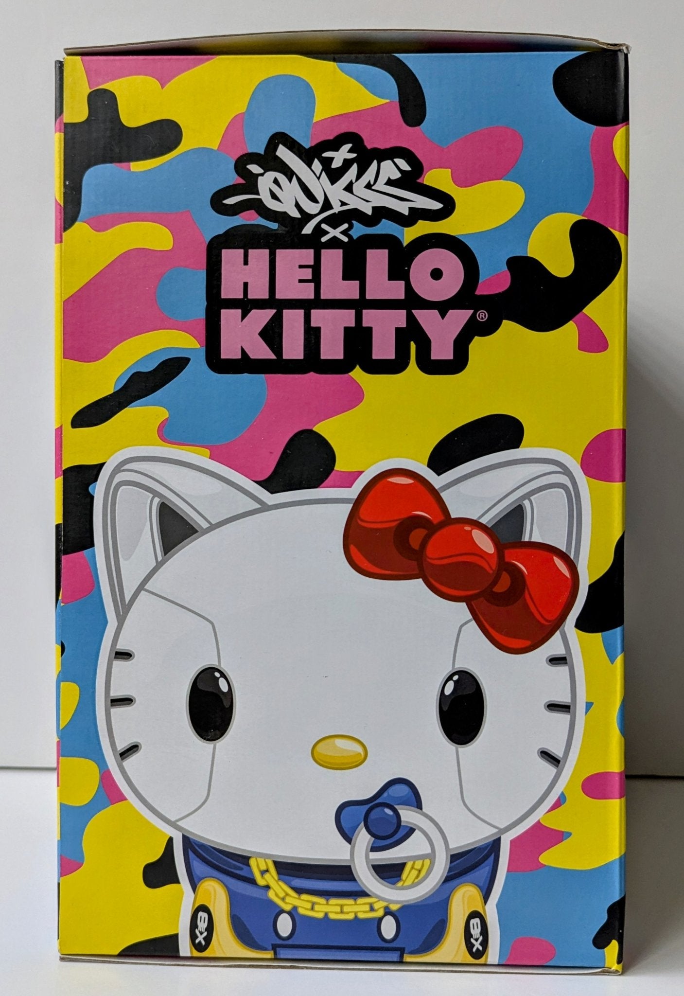 Hello Kitty Art Toy Figure - Chrome Lady Luck Hot Topic Exclusive - Quiccs x Kidrobot - 5