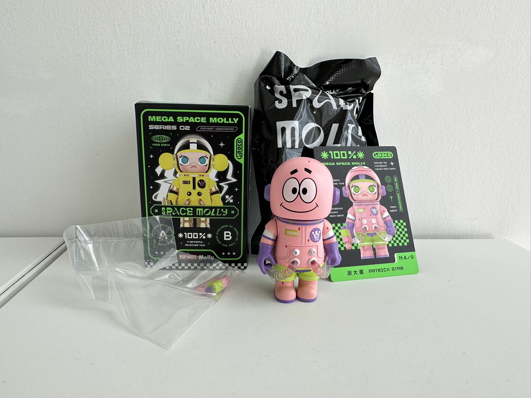 Patrick star - MEGA SPACE MOLLY 100% Series 2-B by POP MART - 1