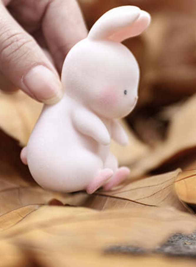 Hanging - Momoko The Bunny - LOVEPIE 奶酪派 - 1