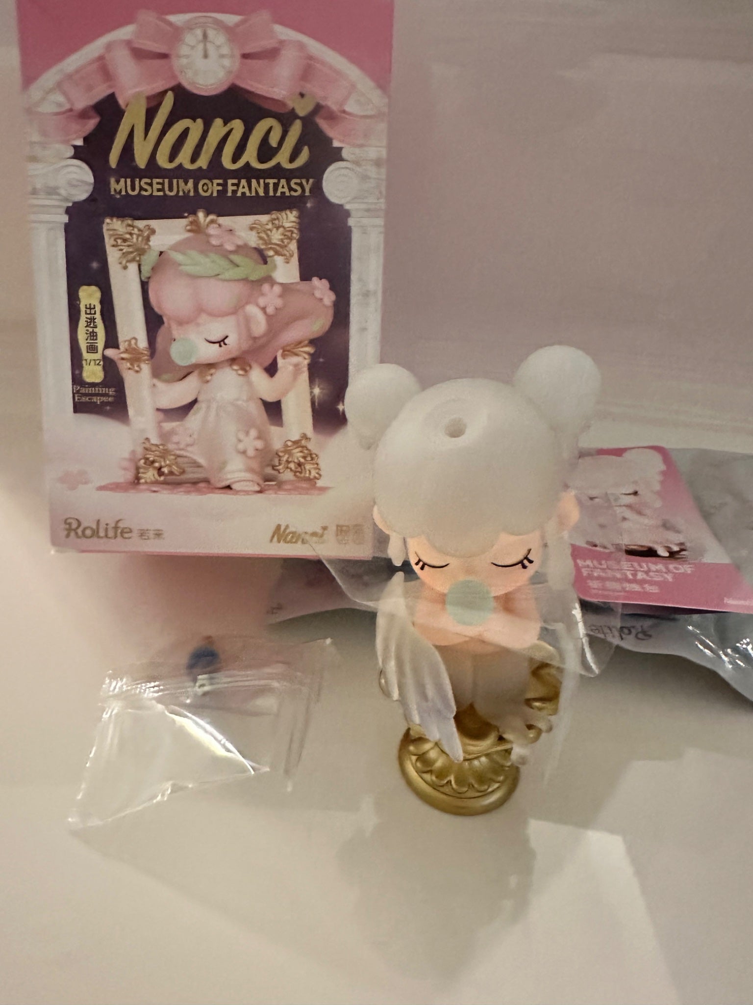 Prayer (candle) - Nanci  Museum of Fantasy Series - Rolife Toys﻿ - 1