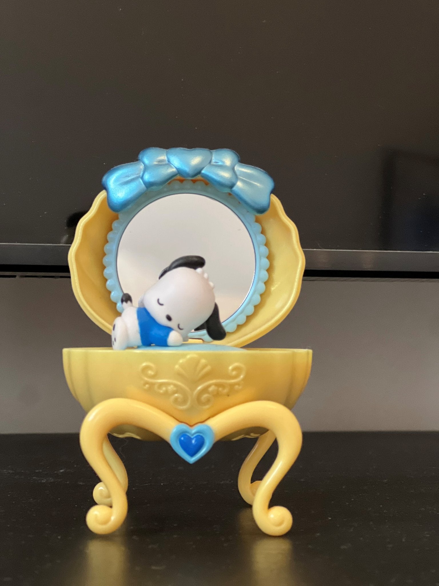 Pochacco - Sanrio Shell Dresser Gachapon - Sanrio - 1