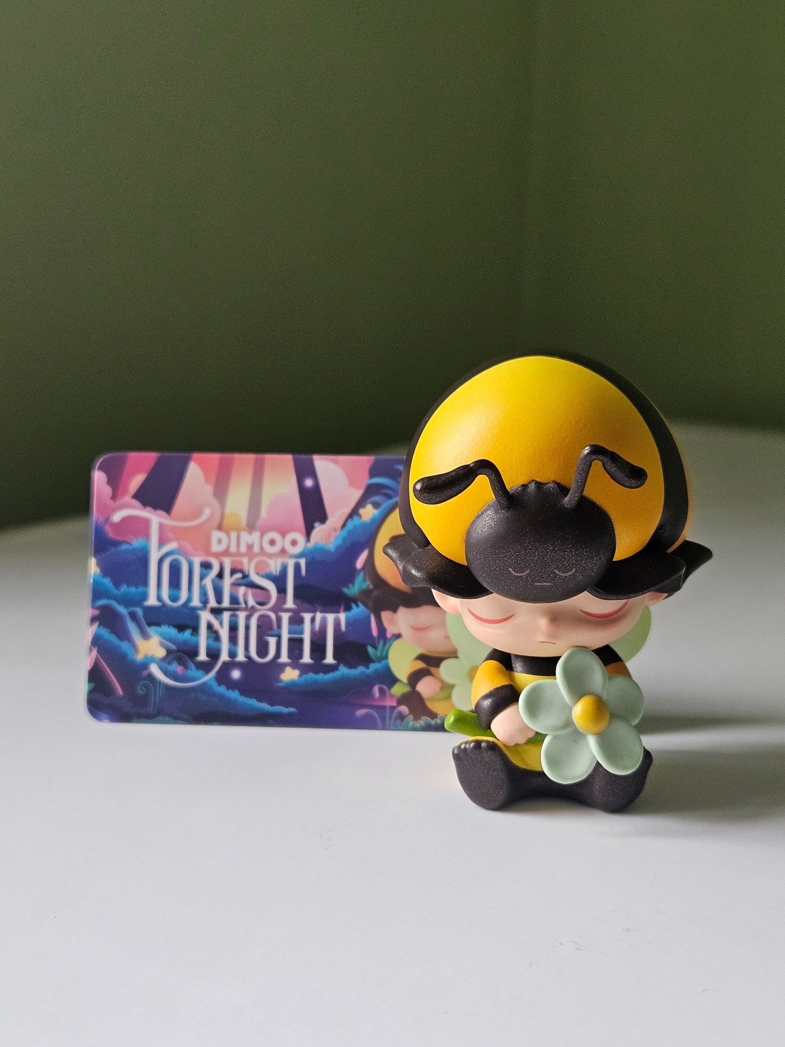 Popmart - Dimoo Forest Night - Little Bee - 1