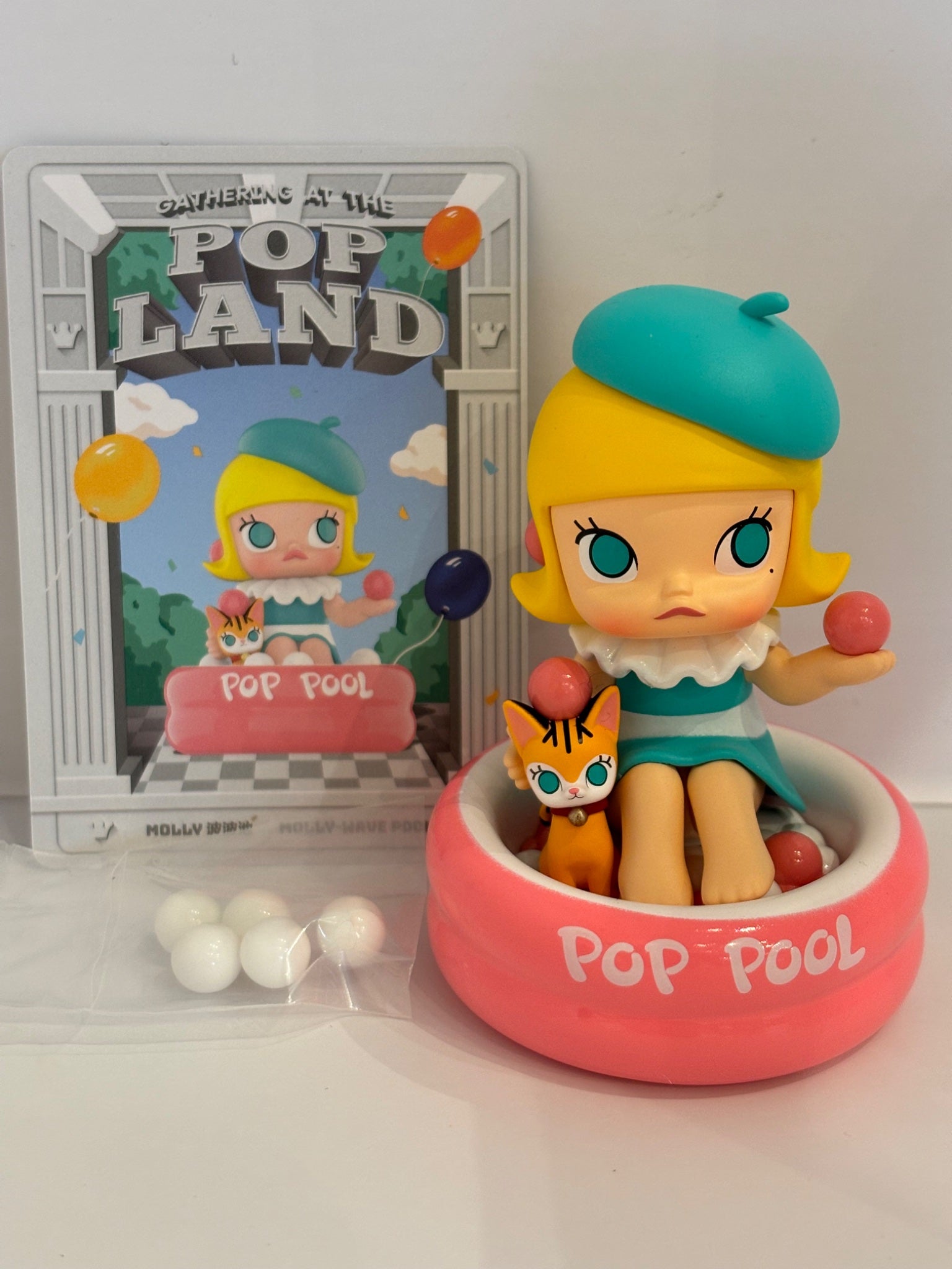 Popmart Pop Land Exclusive Molly - Molly Wave Pool - 1