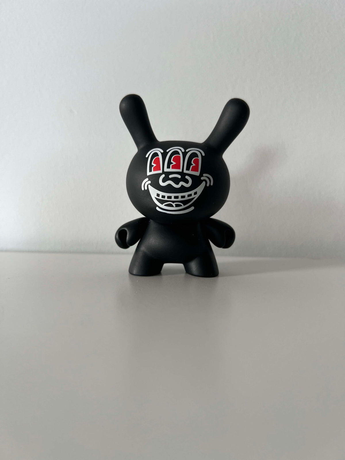 Black 3 Eyed Monster (1/60) - Keith Haring Dunny Mini Series by Kidrobot - 1