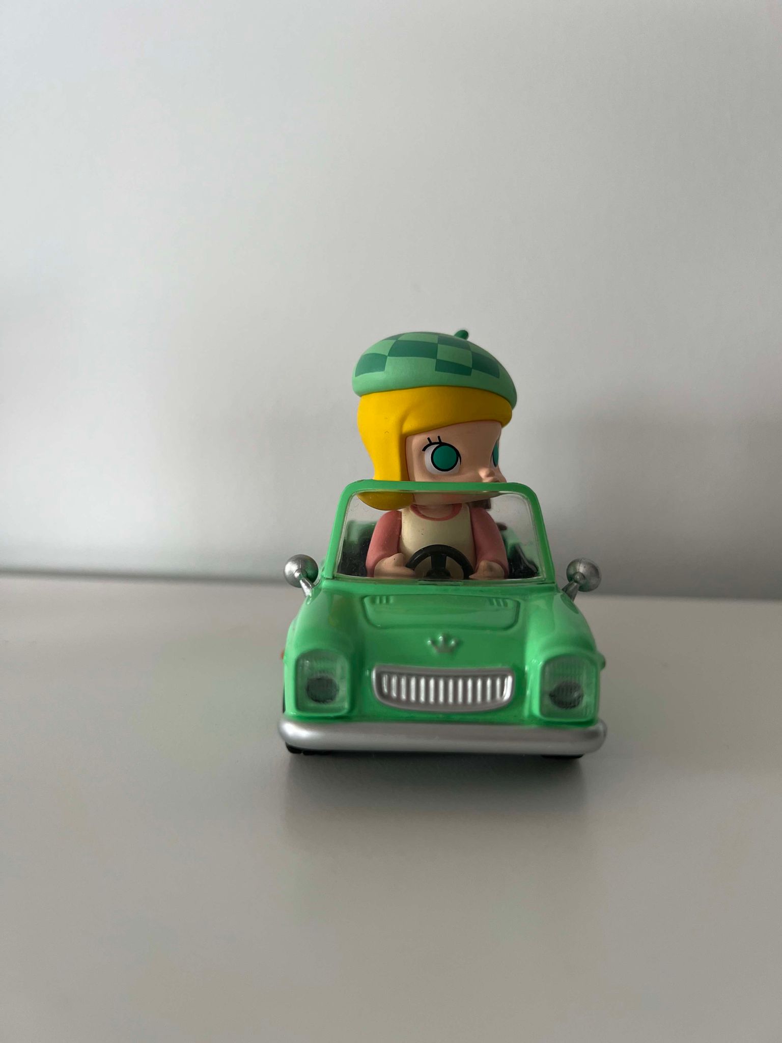 Baby - Molly Car Car Series by POP MART - 1