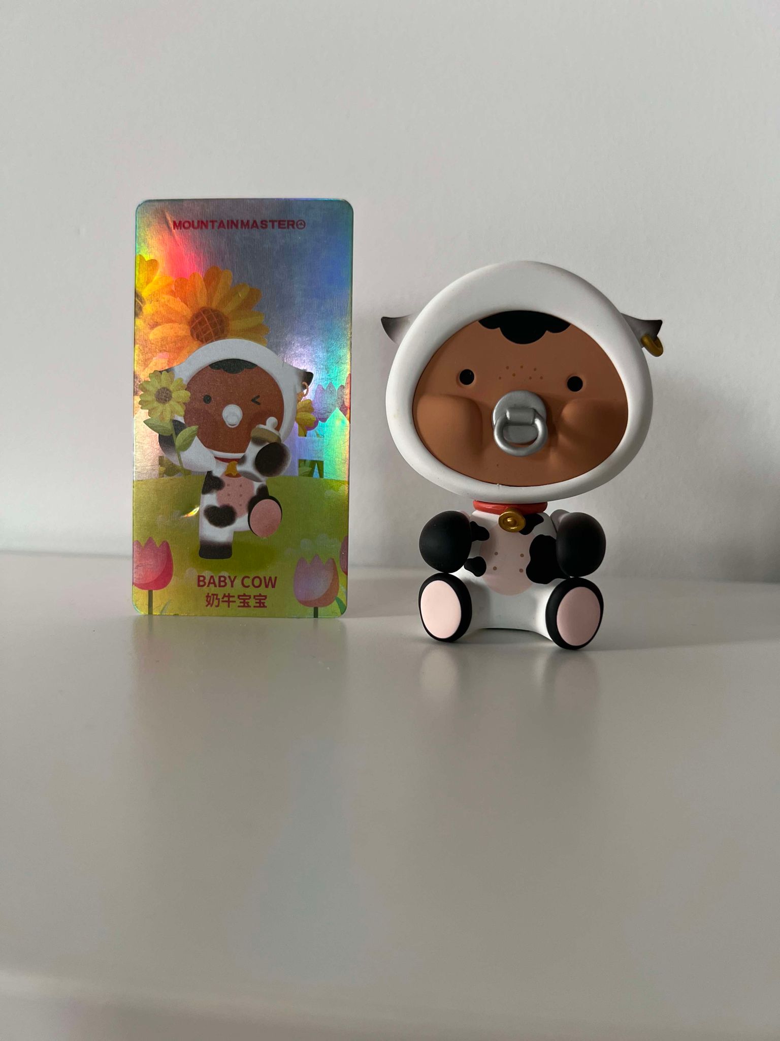 Baby Cow - ED Baby Animals Series 3 by Mountain Master x BLACKTOYS - 1