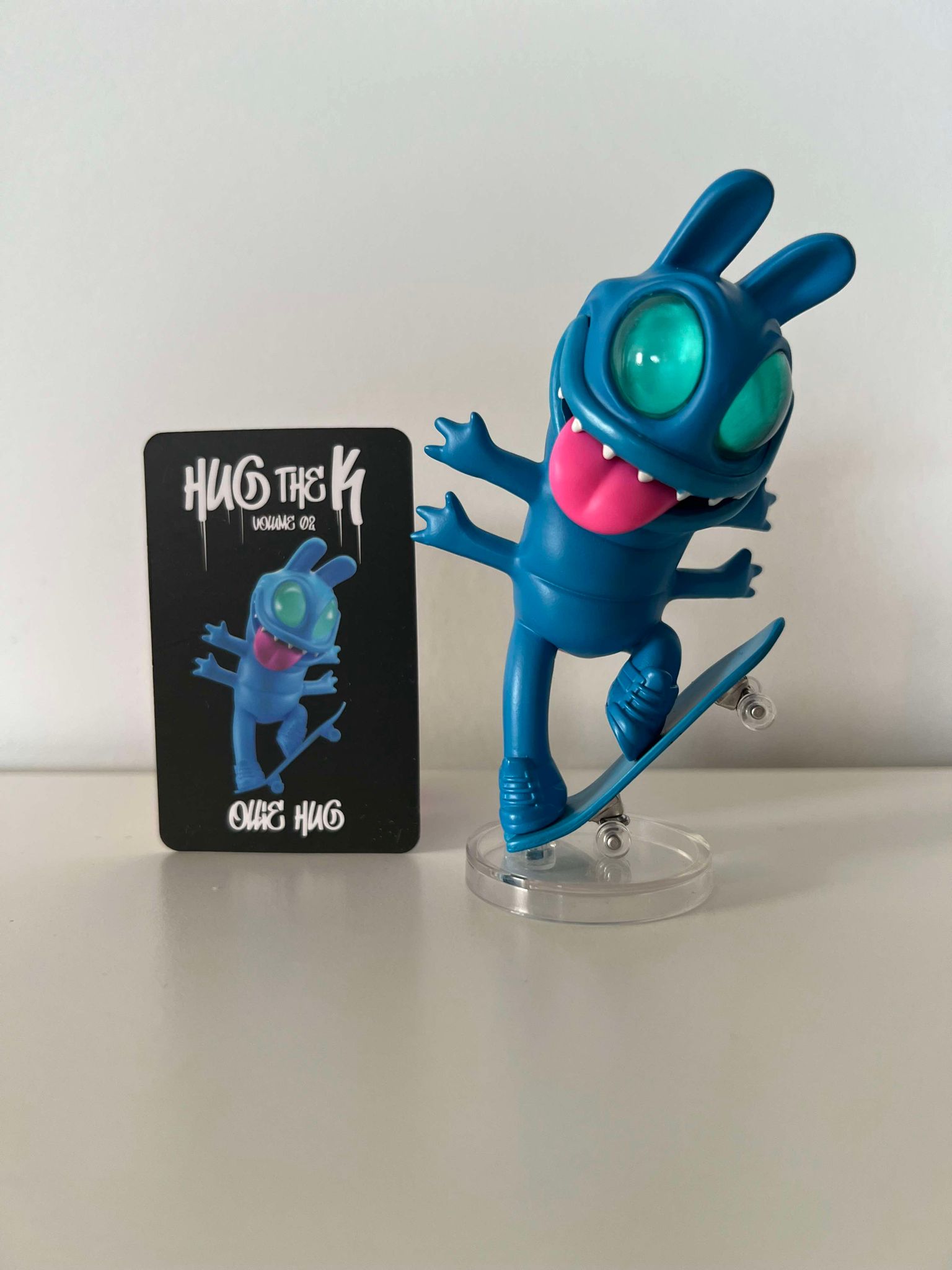 Slam Hug - Hug the K Vol. 2 Series by Nikopicto x Lam Toys - 1