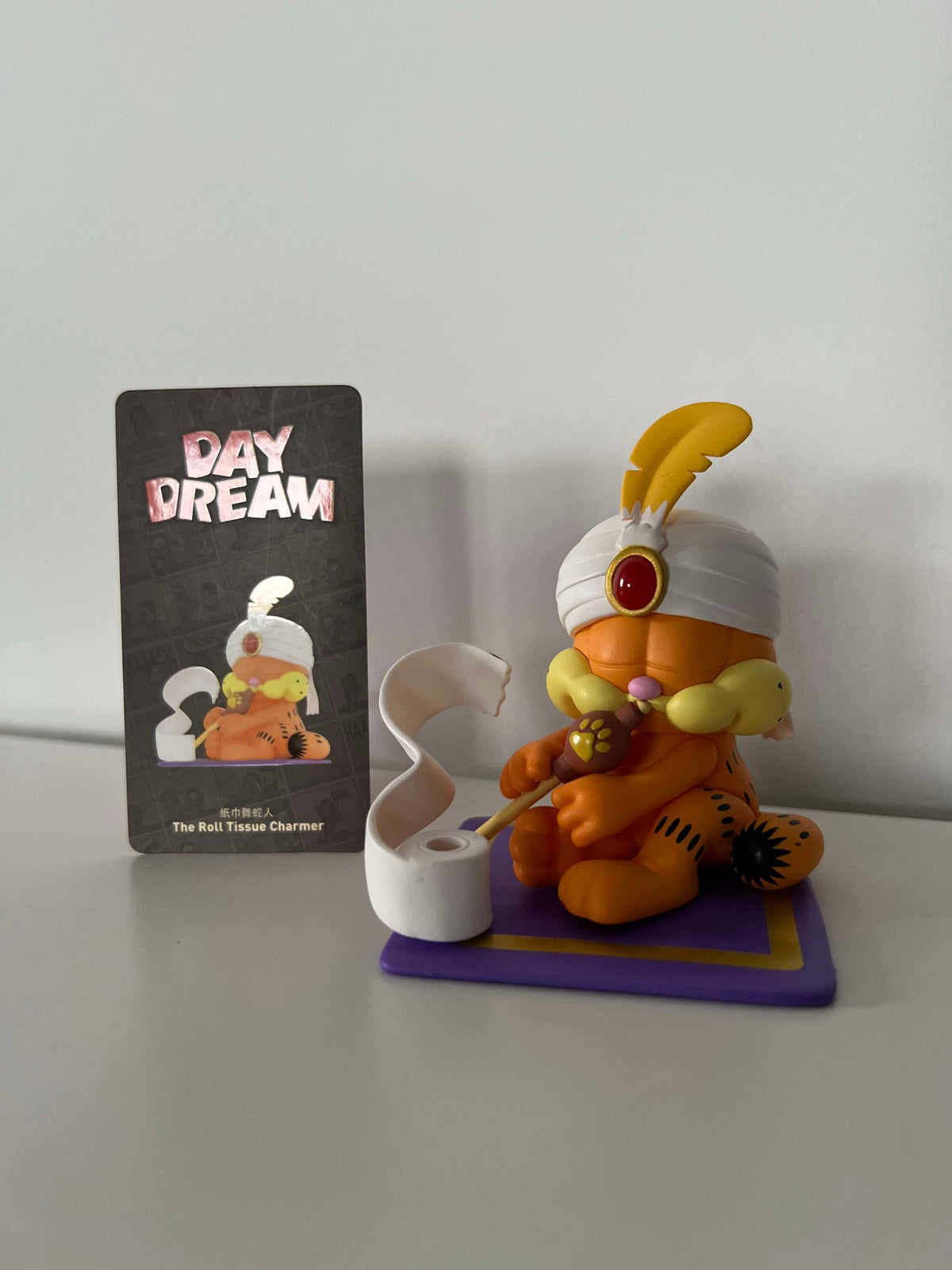 The Roll Tissue Charmer - Garfield Day Dream Series by POP MART - 1