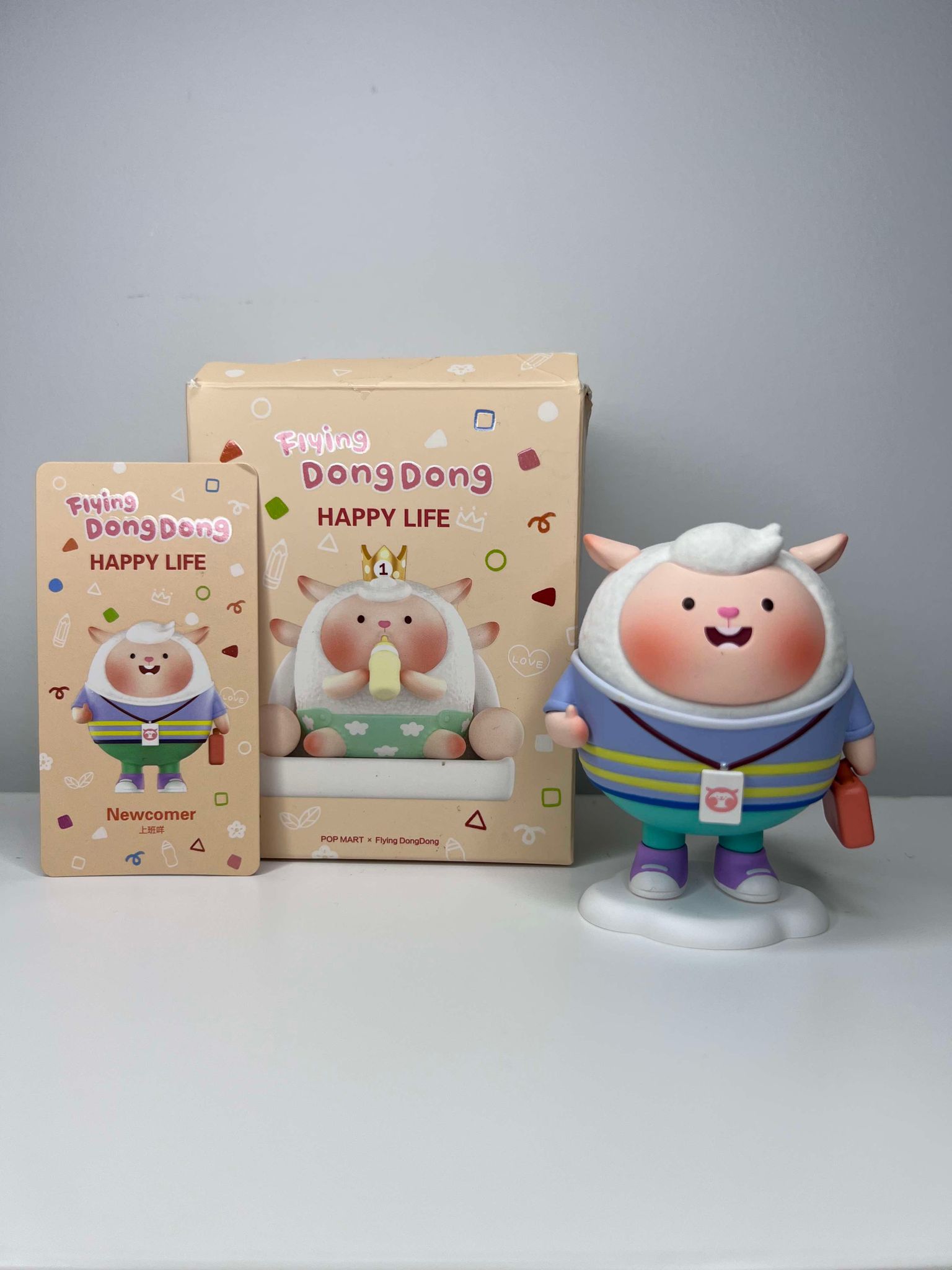 Newcomer - Flying DongDong Capture the Moment Series by POP MART - 1