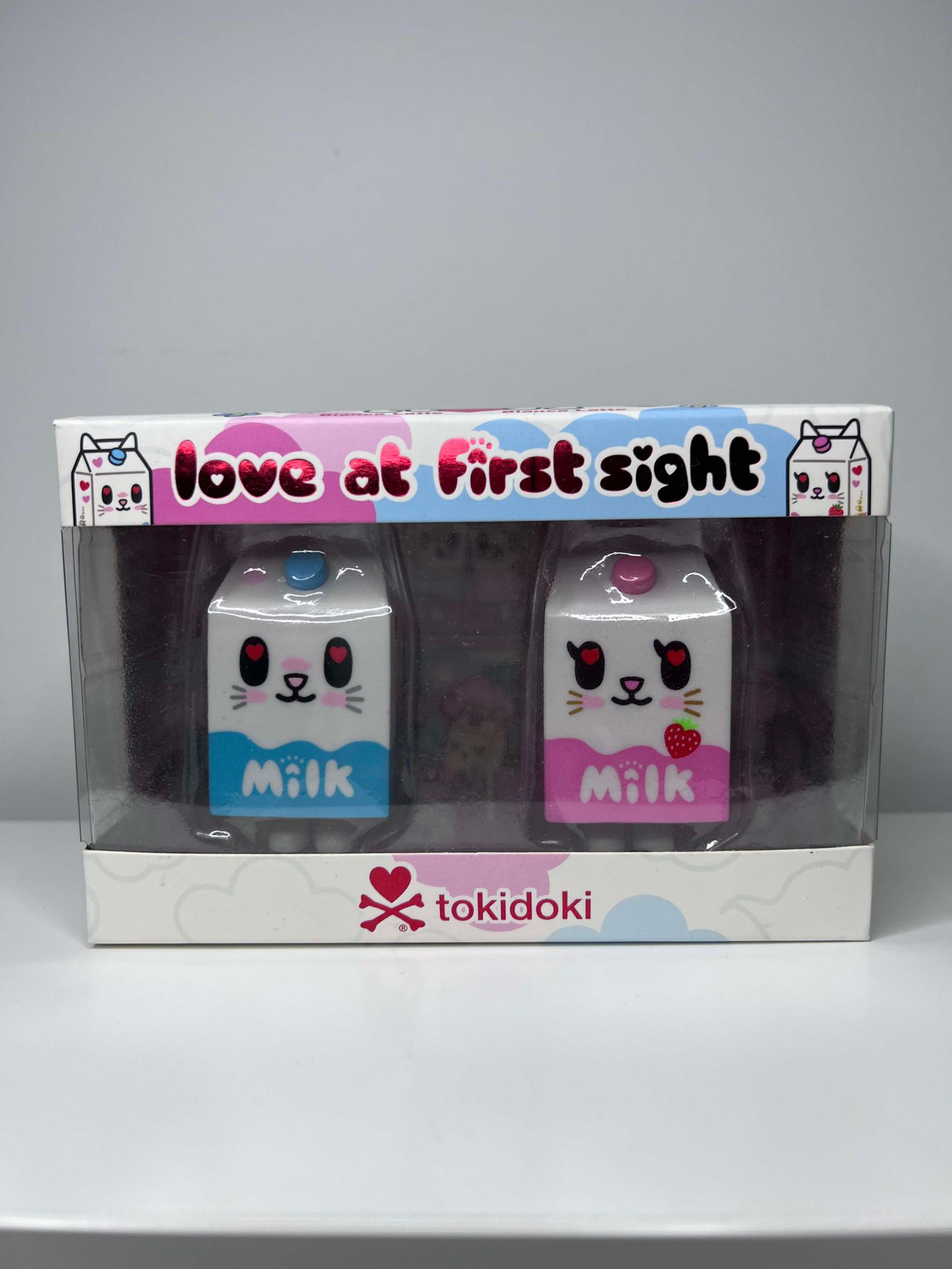 Love at First Sight Milk Cats Vinyl Figure Set by Tokidoki - 3