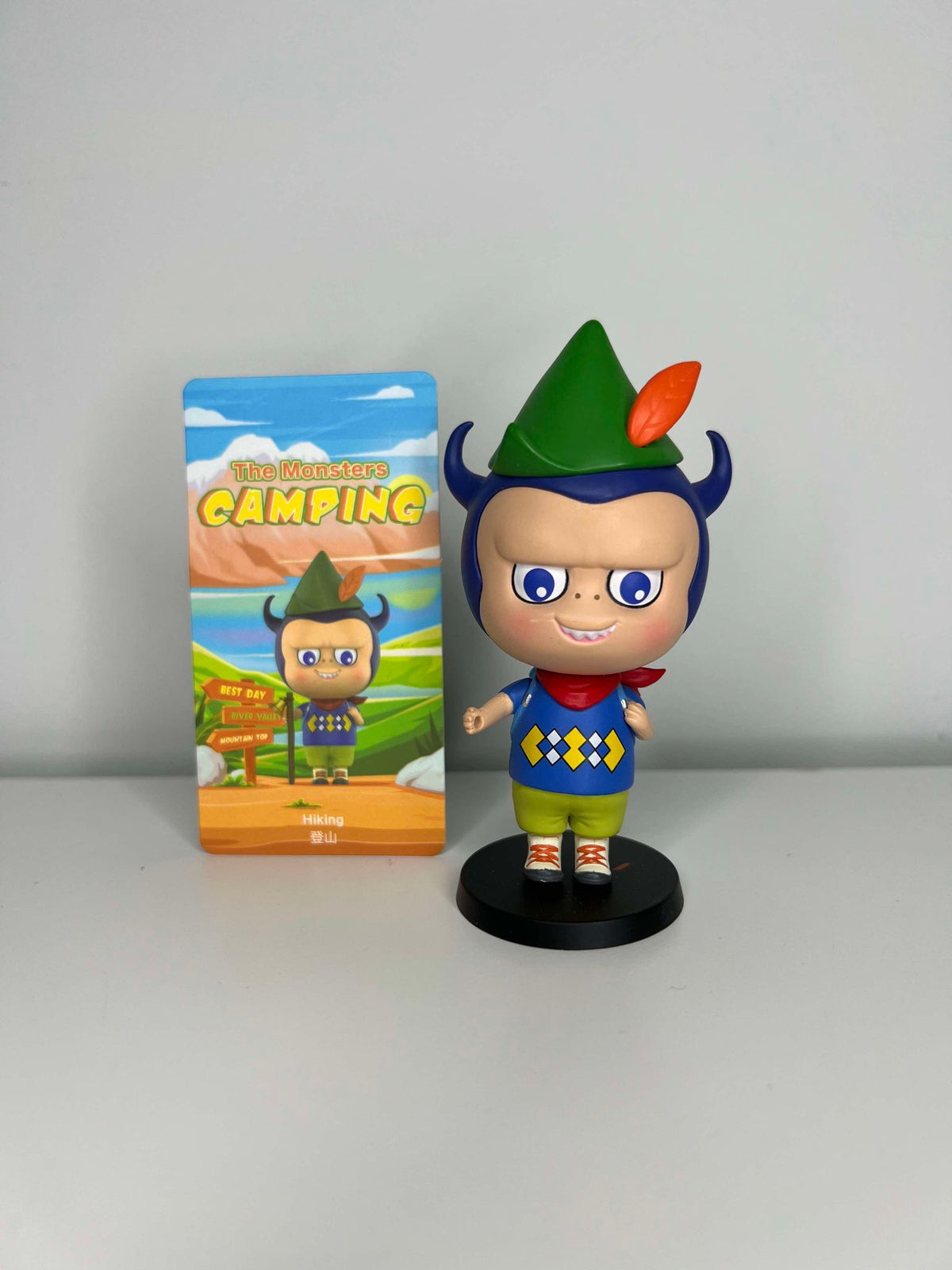 Hiking - The Monster Camping Series by POP MART x Kasing Lung - 1