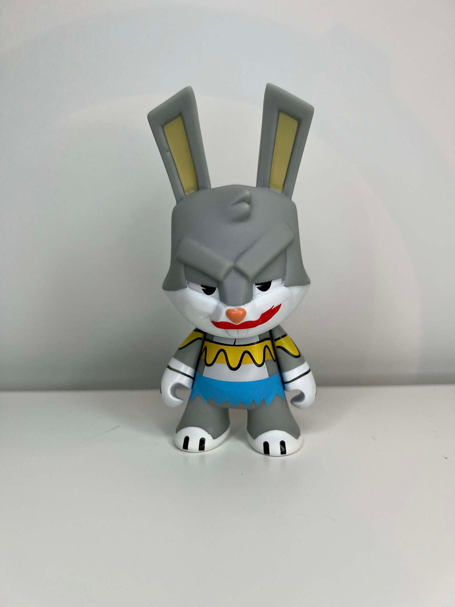 Bugs Bunny - Kidrobot x Looney Tunes Mini Series Blind Box - 1