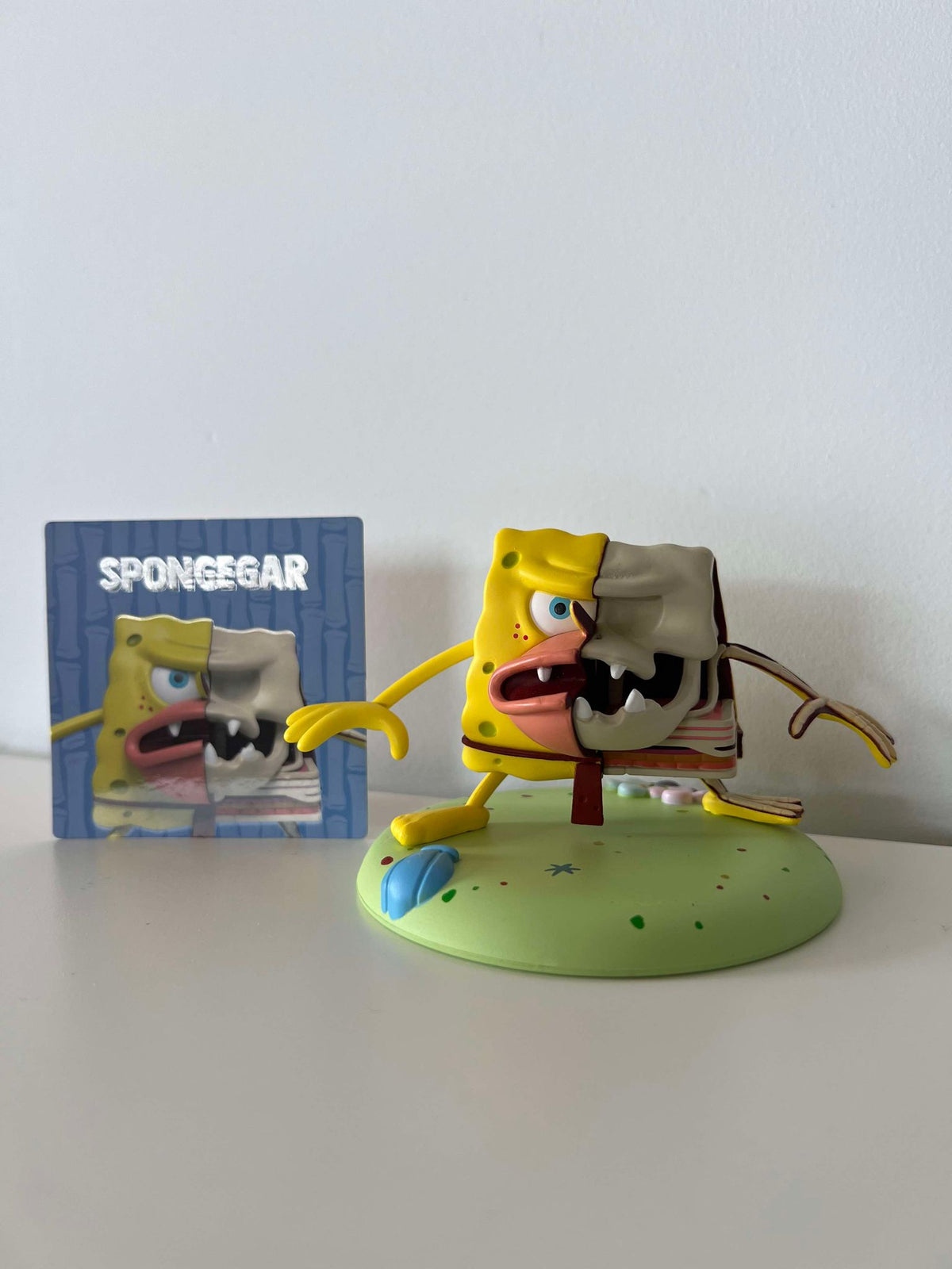 Spongegar - SpongeBob SquarePants (Meme Edition) Hidden Dissectables by Jason Freeny x Mighty Jaxx - 1