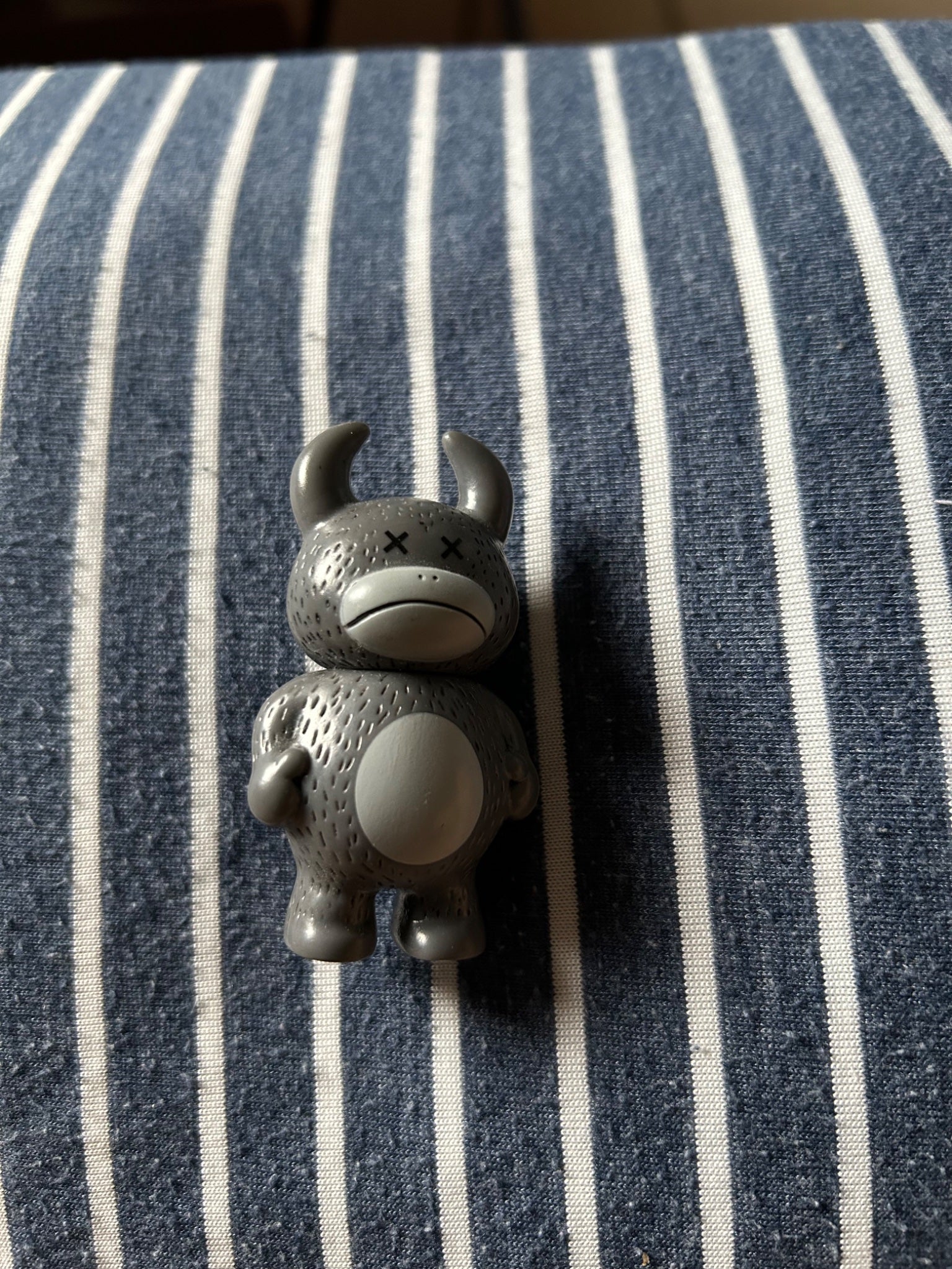 Vamou x Uamou - Vinyl Artist Gacha Series 3 Grey - 1