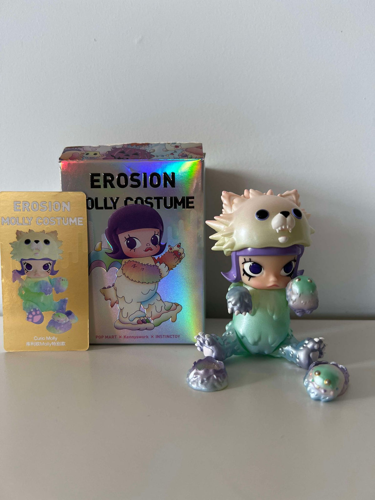 Curio Molly (GLOW IN THE DARK) | *Variant* - Erosion Molly Costume Series by Molly x Instinctoy x POP MART - 1