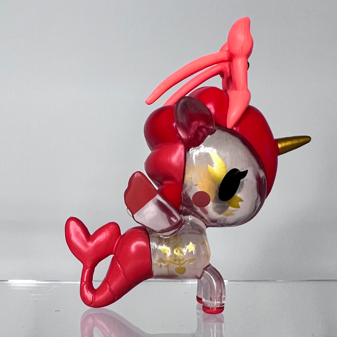 Lil&#39;Red || Tokidoki Mermicorno Series 5 - 1