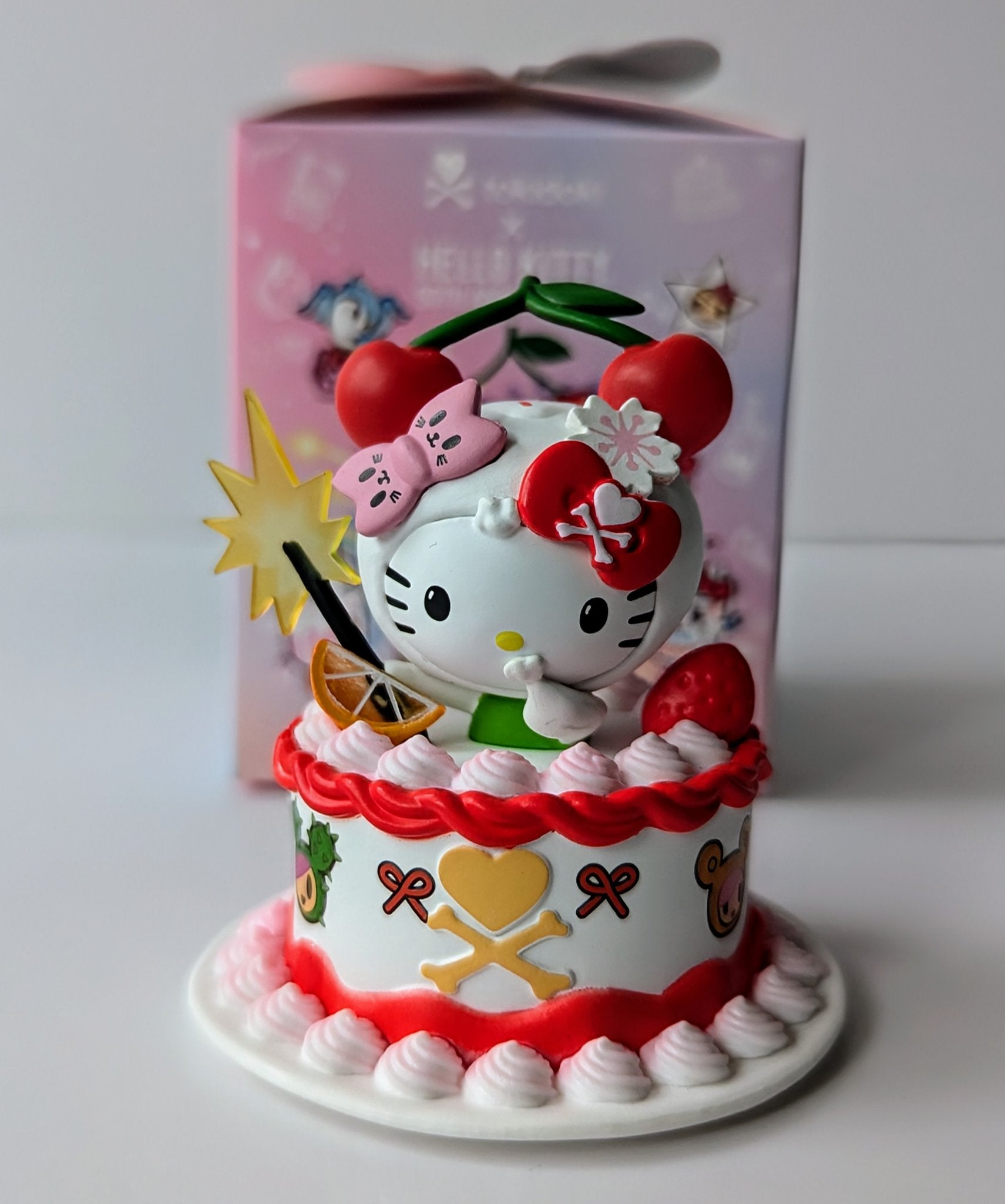 Hello Kitty Cake - Tokidoki x Hello Kitty 50th Anniversary Series - 1