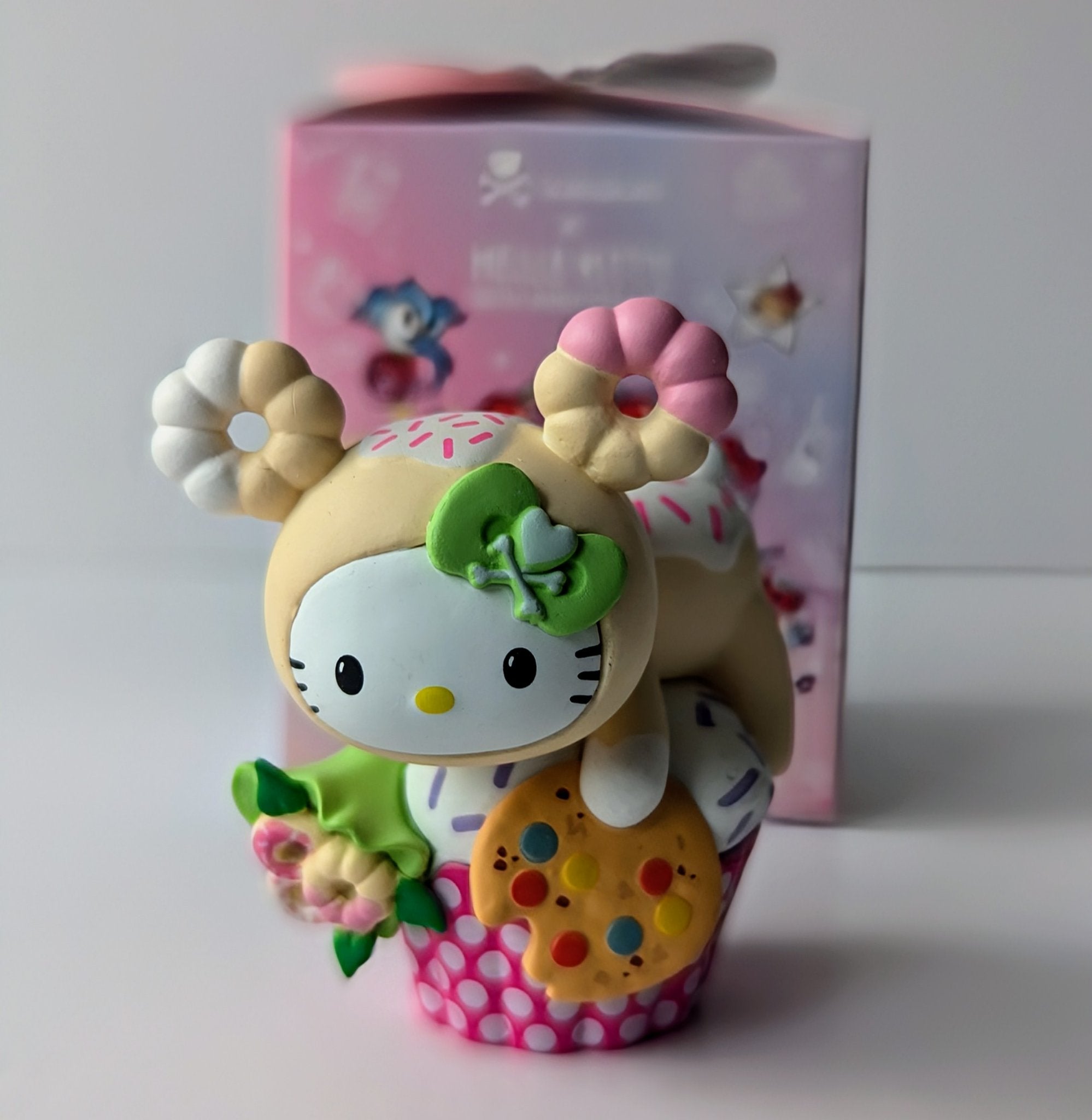 Cupcake Hello Kitty - Tokidoki x Hello Kitty 50th Anniversary Series - 1