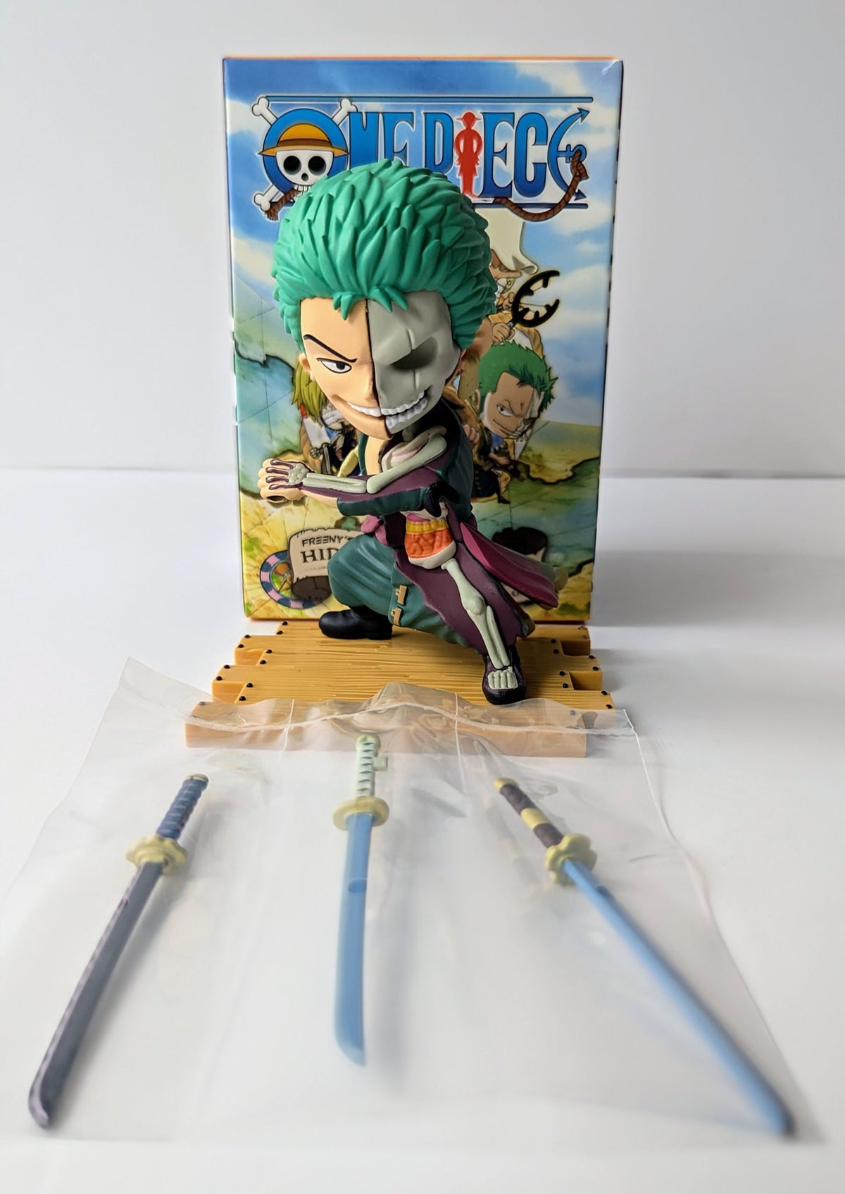 Roronoa Zoro - Freeny&#39;s Hidden Dissectibles One Piece Series One - Mighty Jaxx - 1