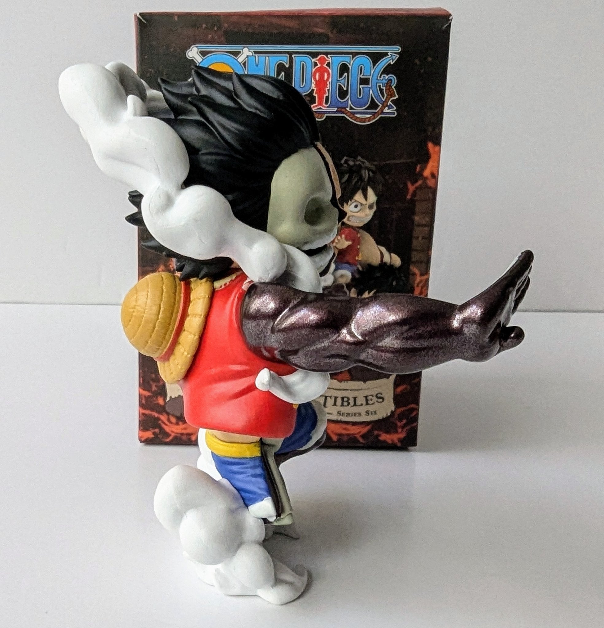 Bounce-Man Luffy - Freeny's Hidden Dissectibles One Piece Series Six - Mighty Jaxx - 4