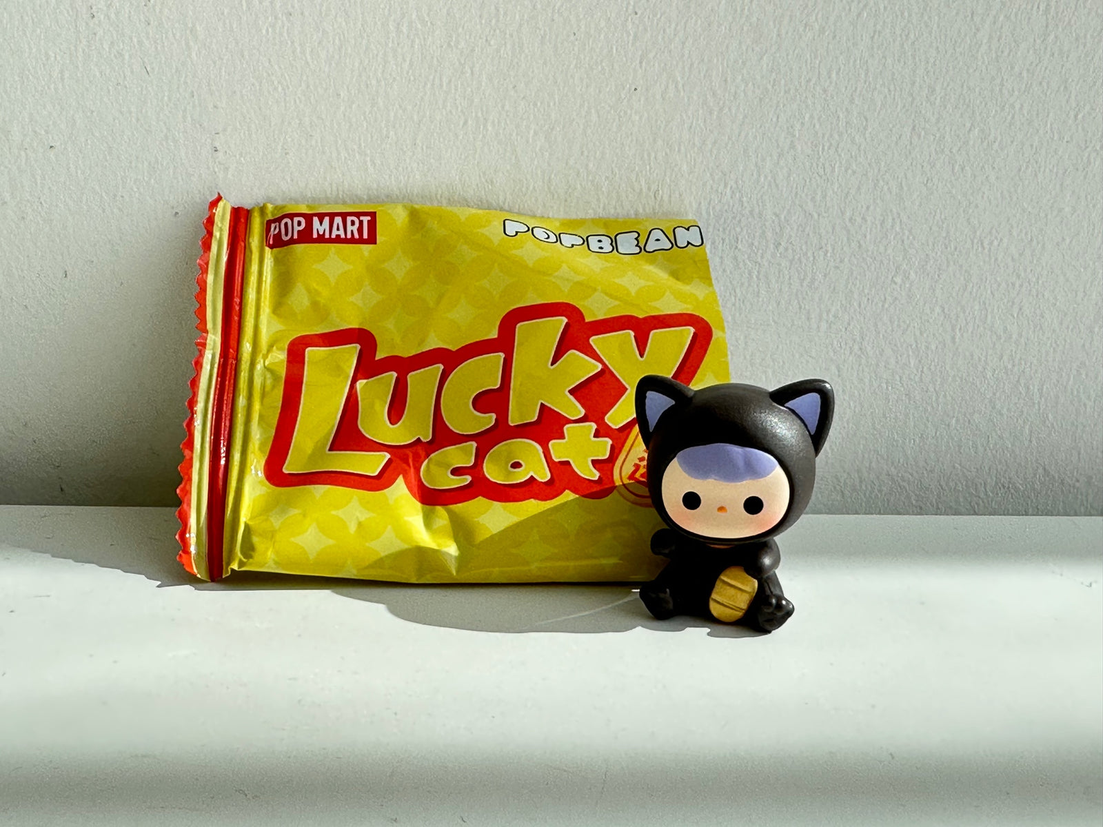 Pucky good omen - POP BEAN Lucky Cat Series by POP MART - 1